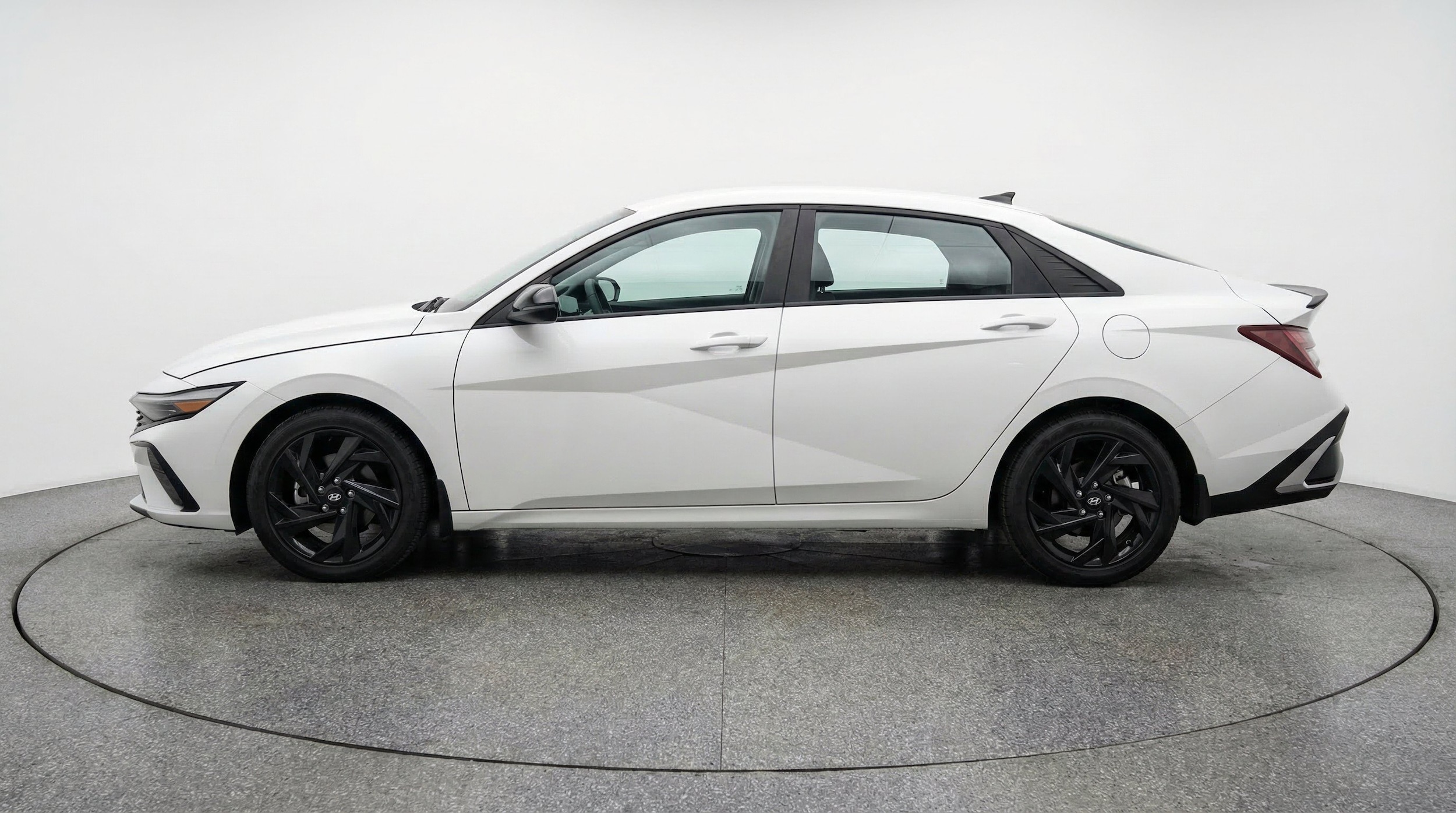 Thumbnail: 2026 Hyundai Elantra - 5