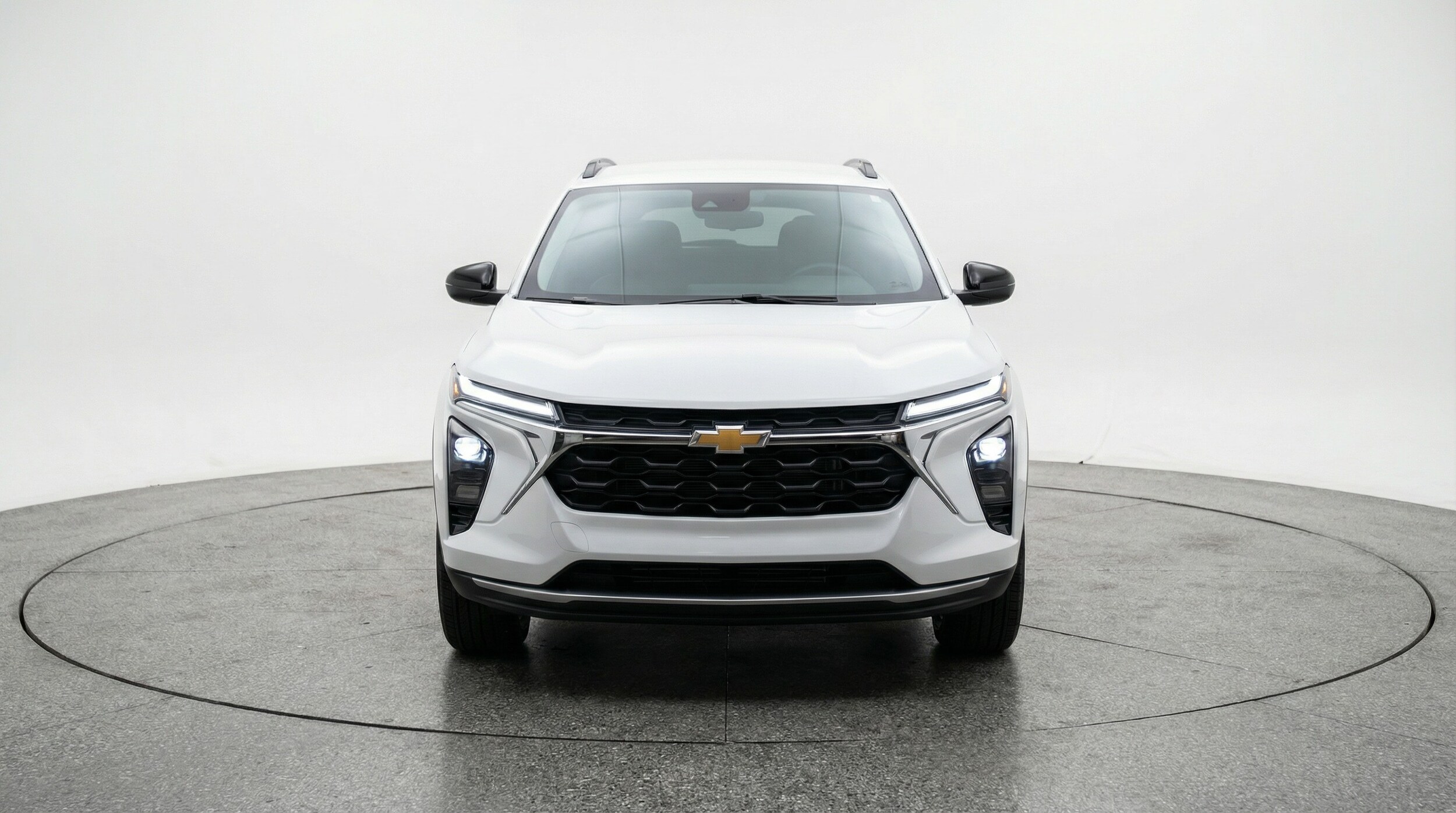 Thumbnail: 2025 Chevrolet Trax - 2