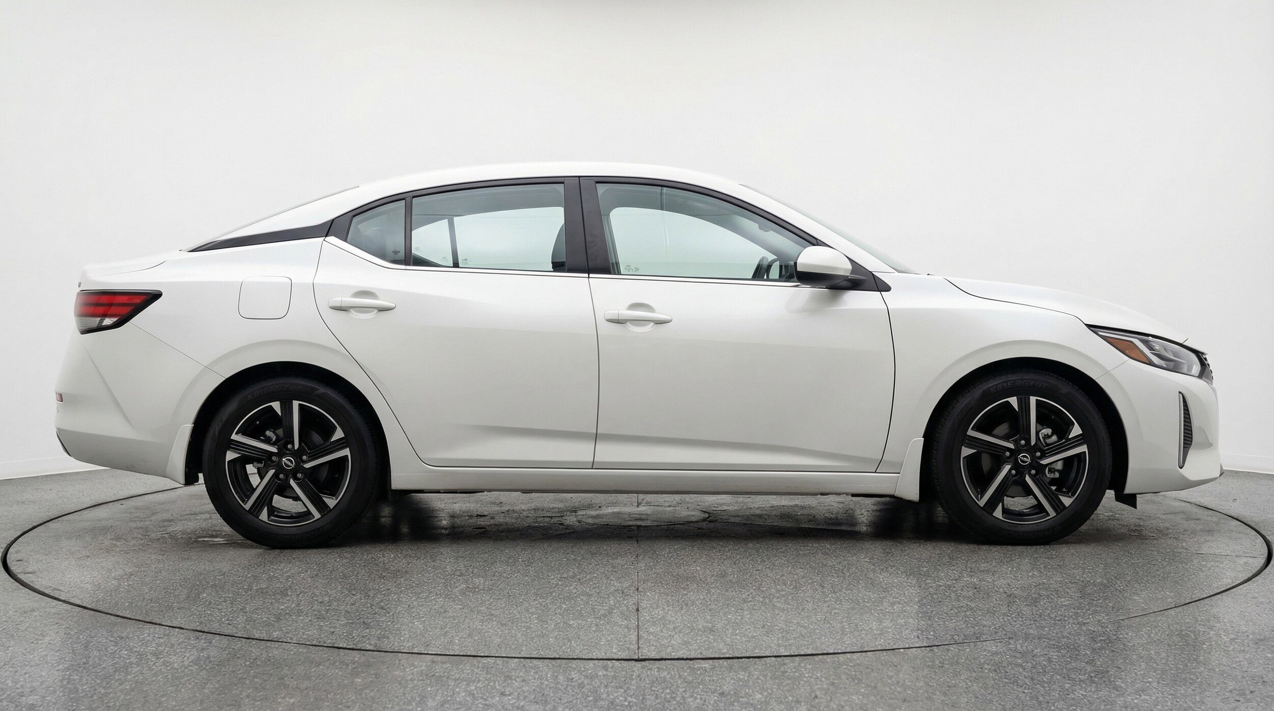Thumbnail: 2025 Nissan Sentra - 11