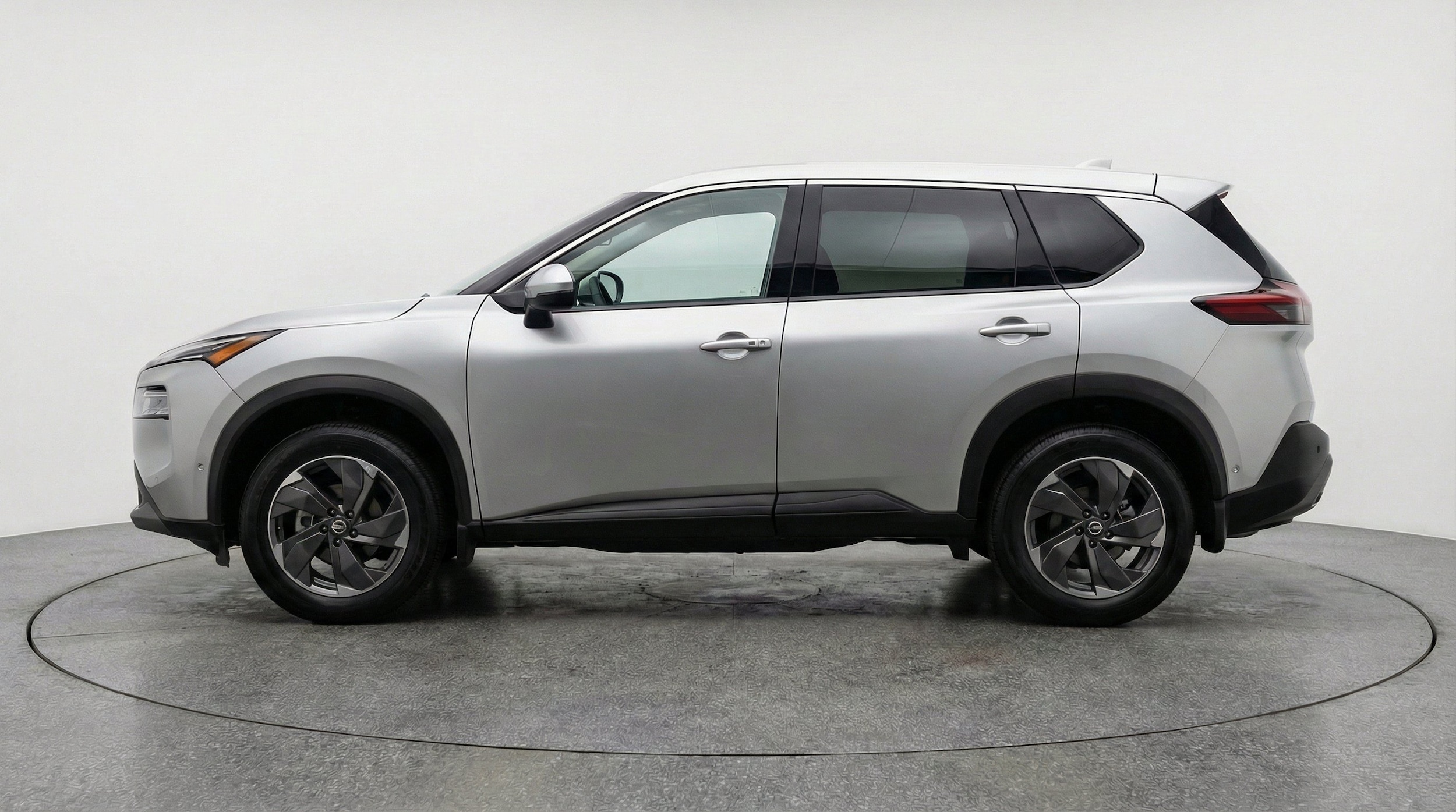 Thumbnail: 2025 Nissan Rogue - 3