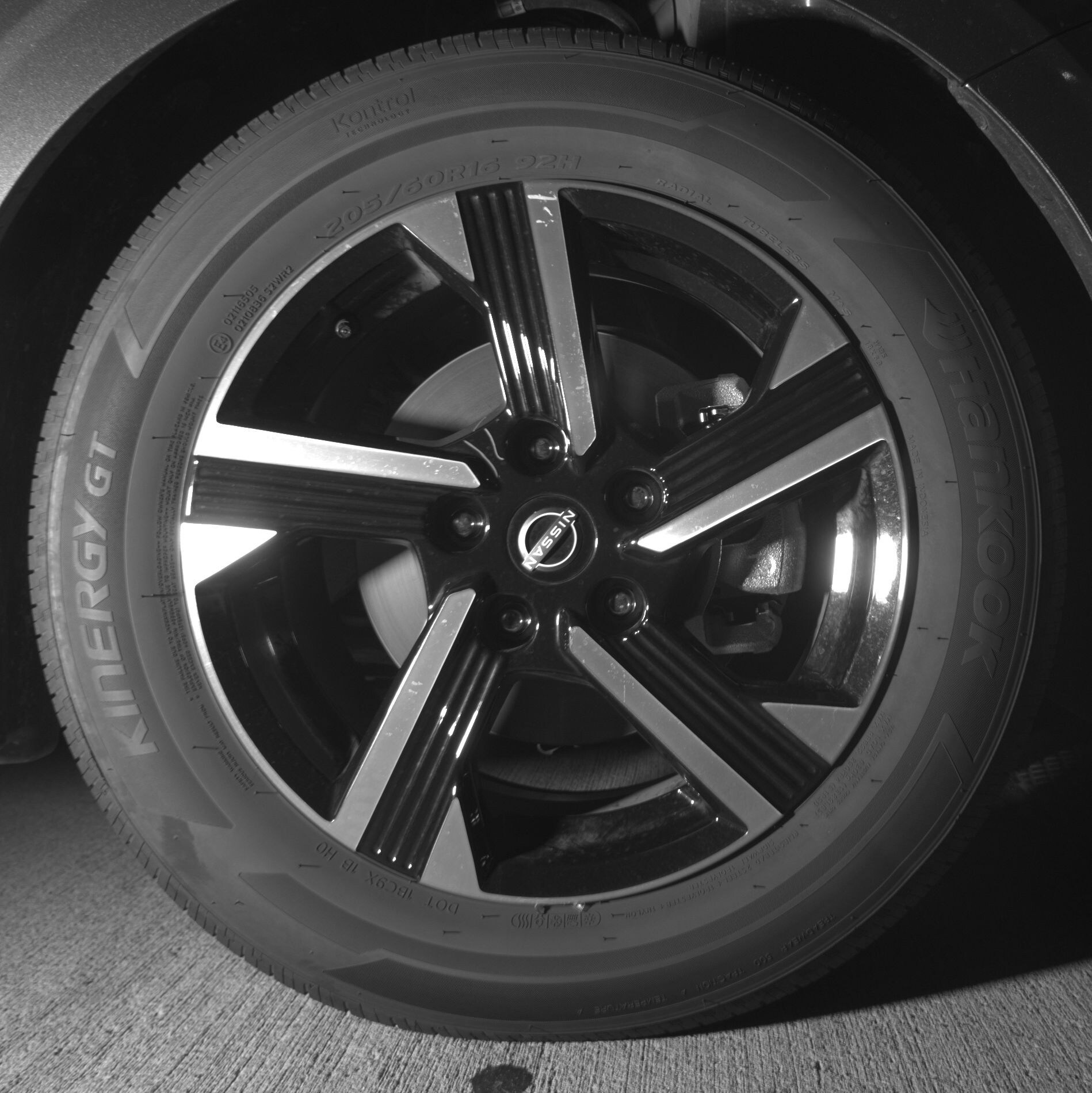 Thumbnail: 2025 Nissan Sentra - 10