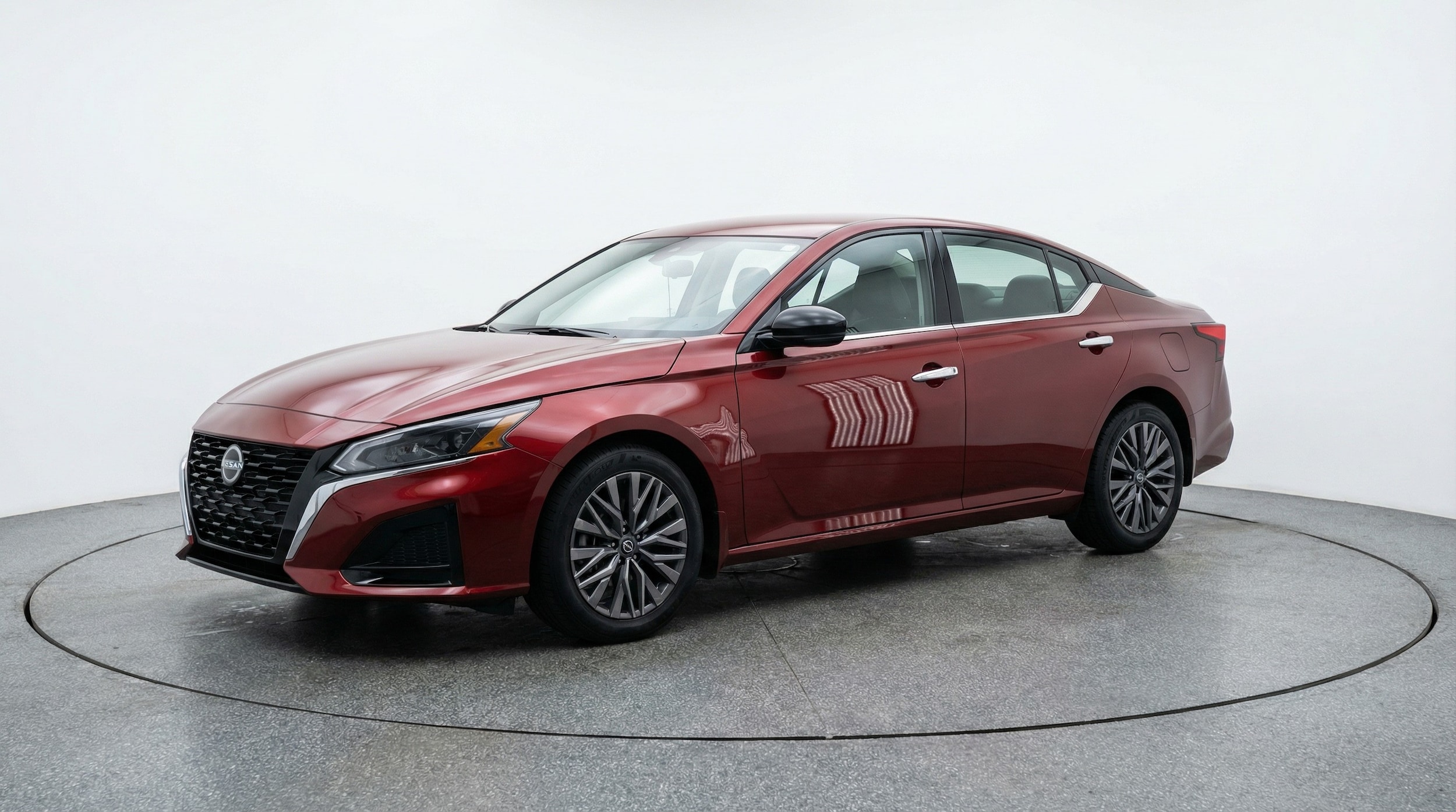 Thumbnail: 2025 Nissan Altima - 3