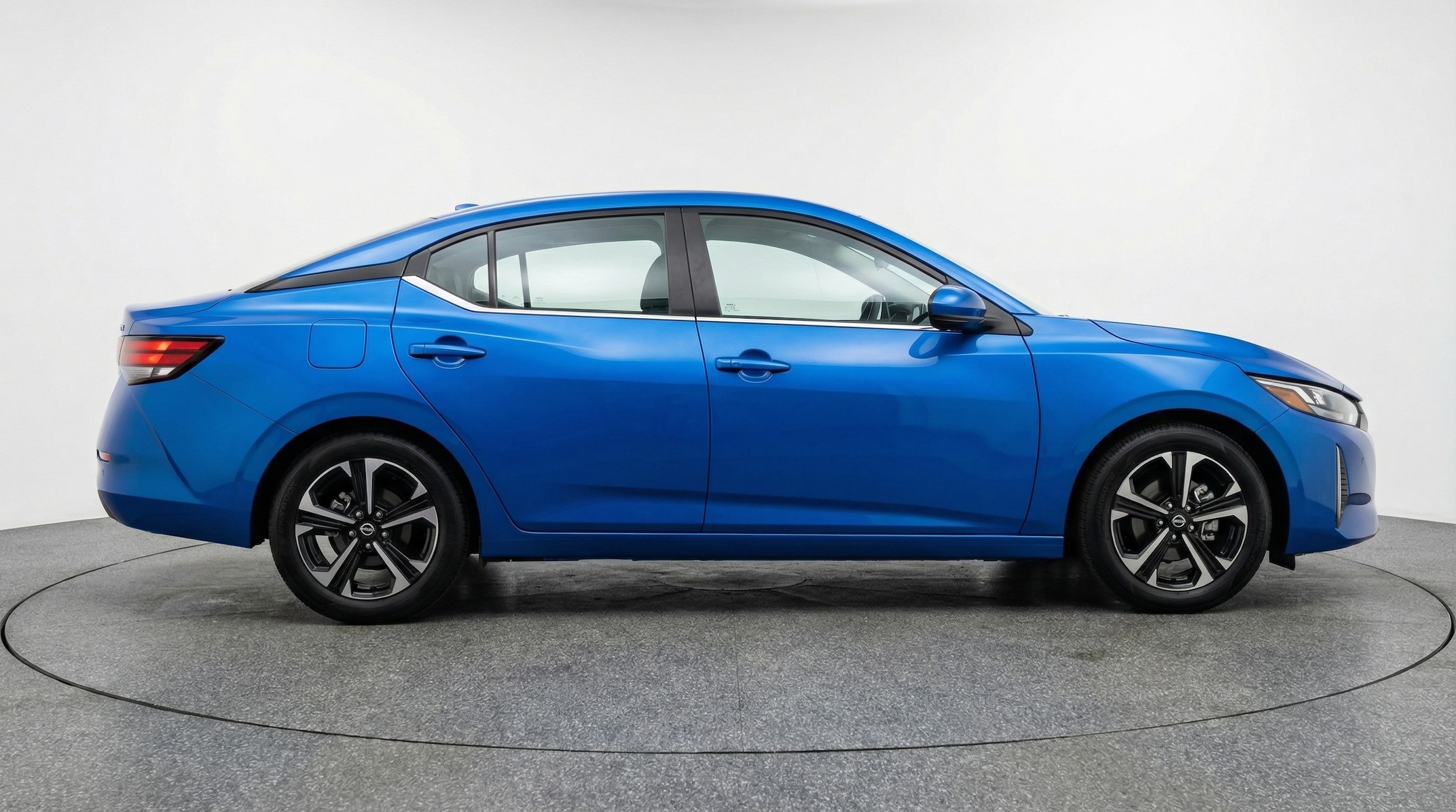 Thumbnail: 2025 Nissan Sentra - 8