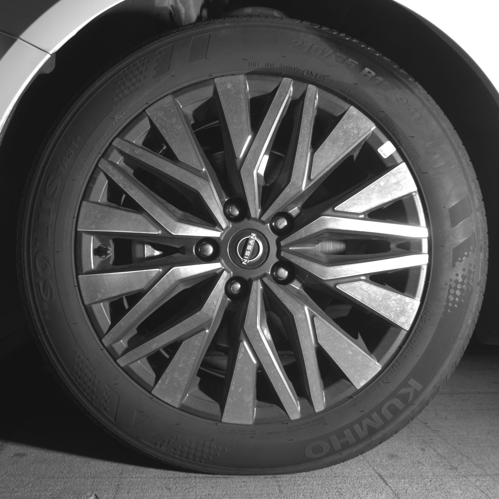 Thumbnail: 2025 Nissan Altima - 9