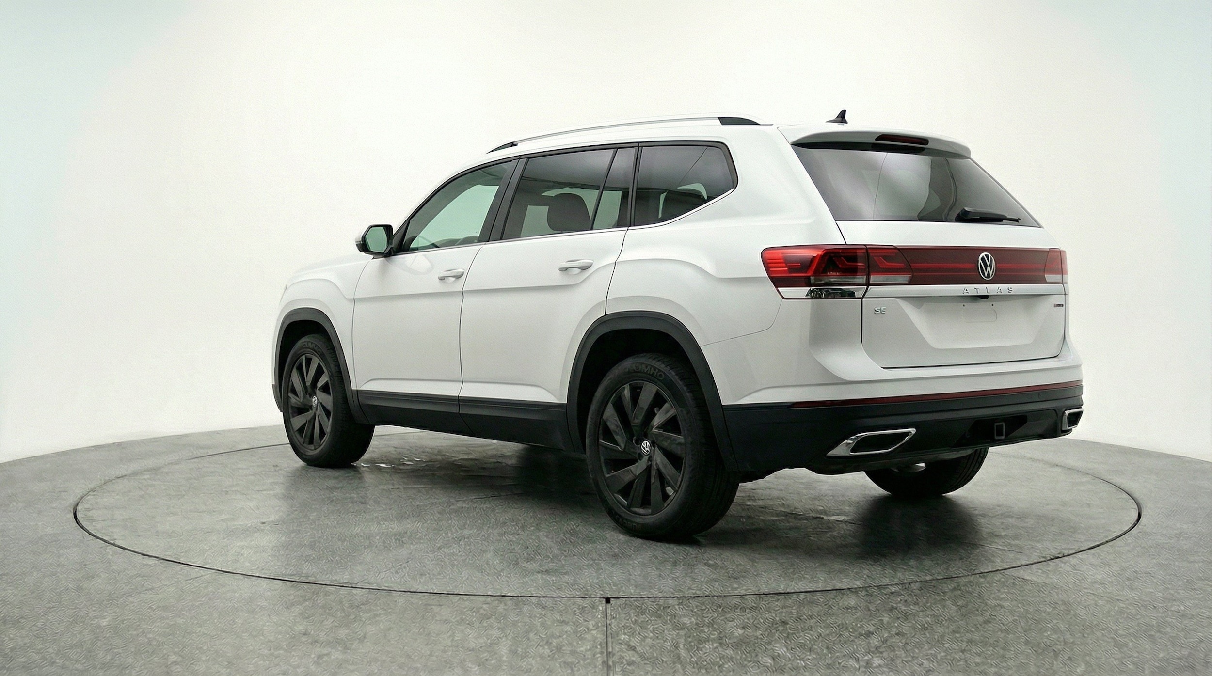 Thumbnail: 2026 Volkswagen Atlas - 6