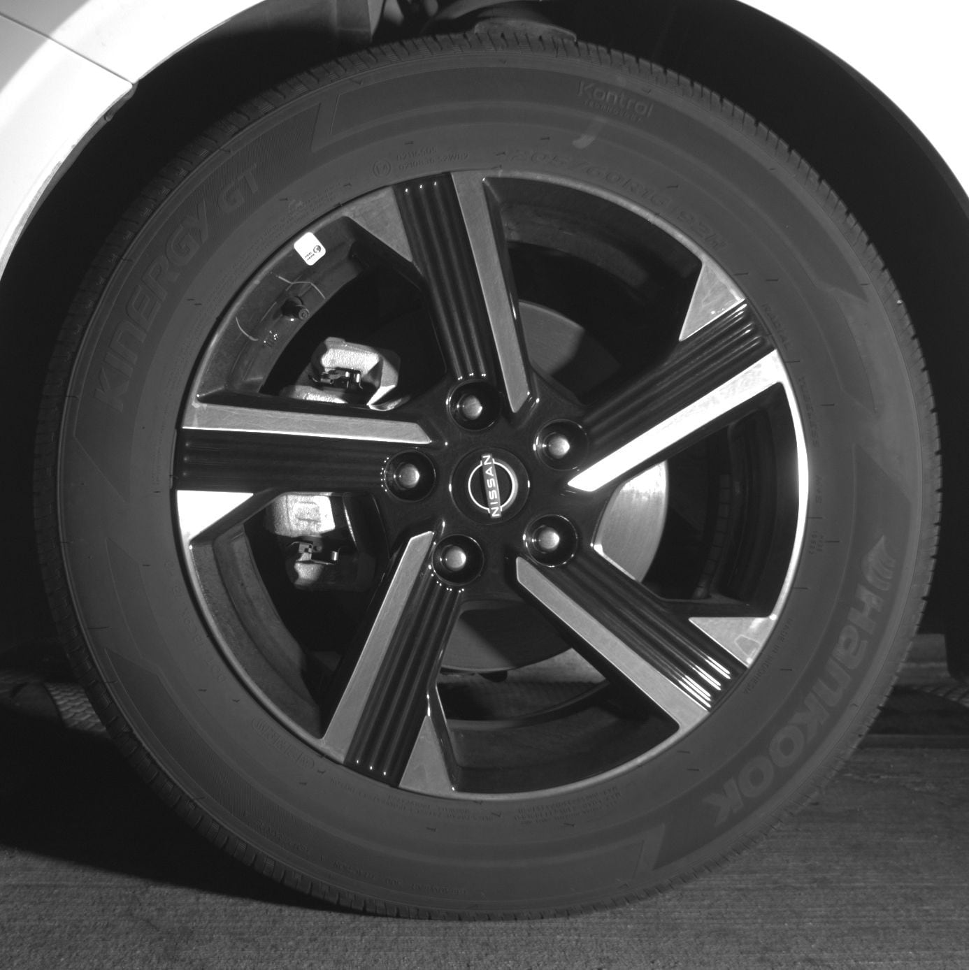 Thumbnail: 2025 Nissan Sentra - 9