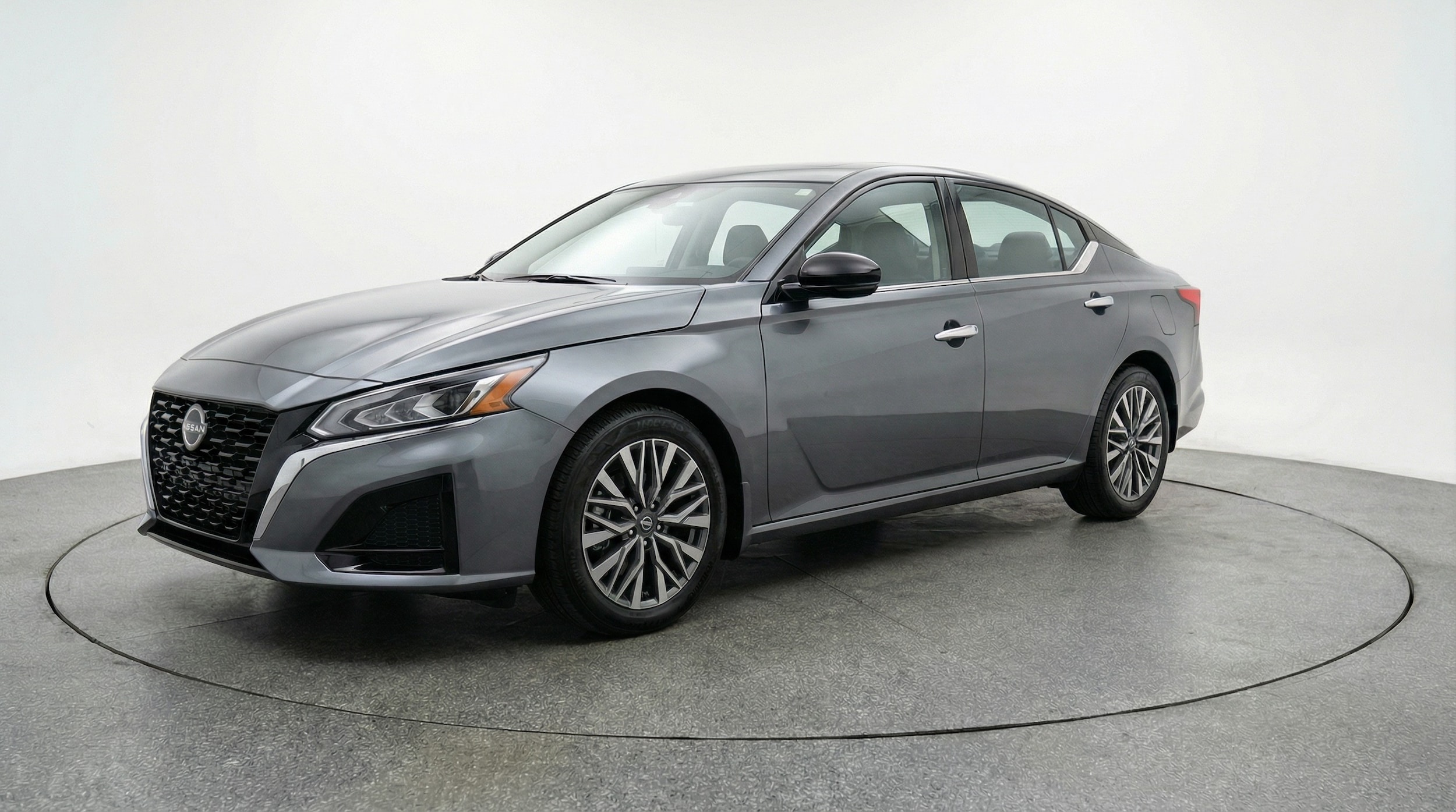 Thumbnail: 2025 Nissan Altima - 3