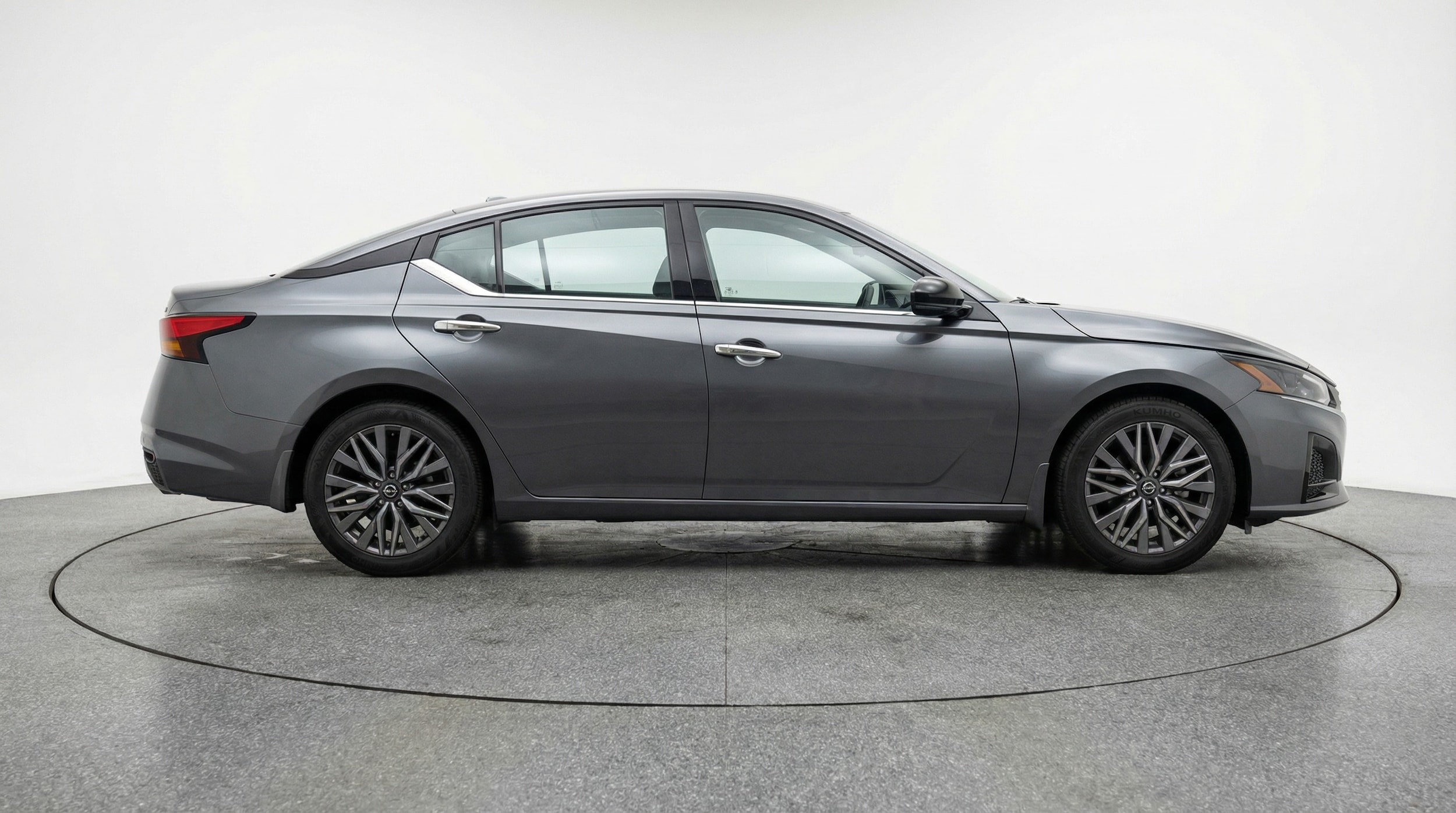 Thumbnail: 2025 Nissan Altima - 8