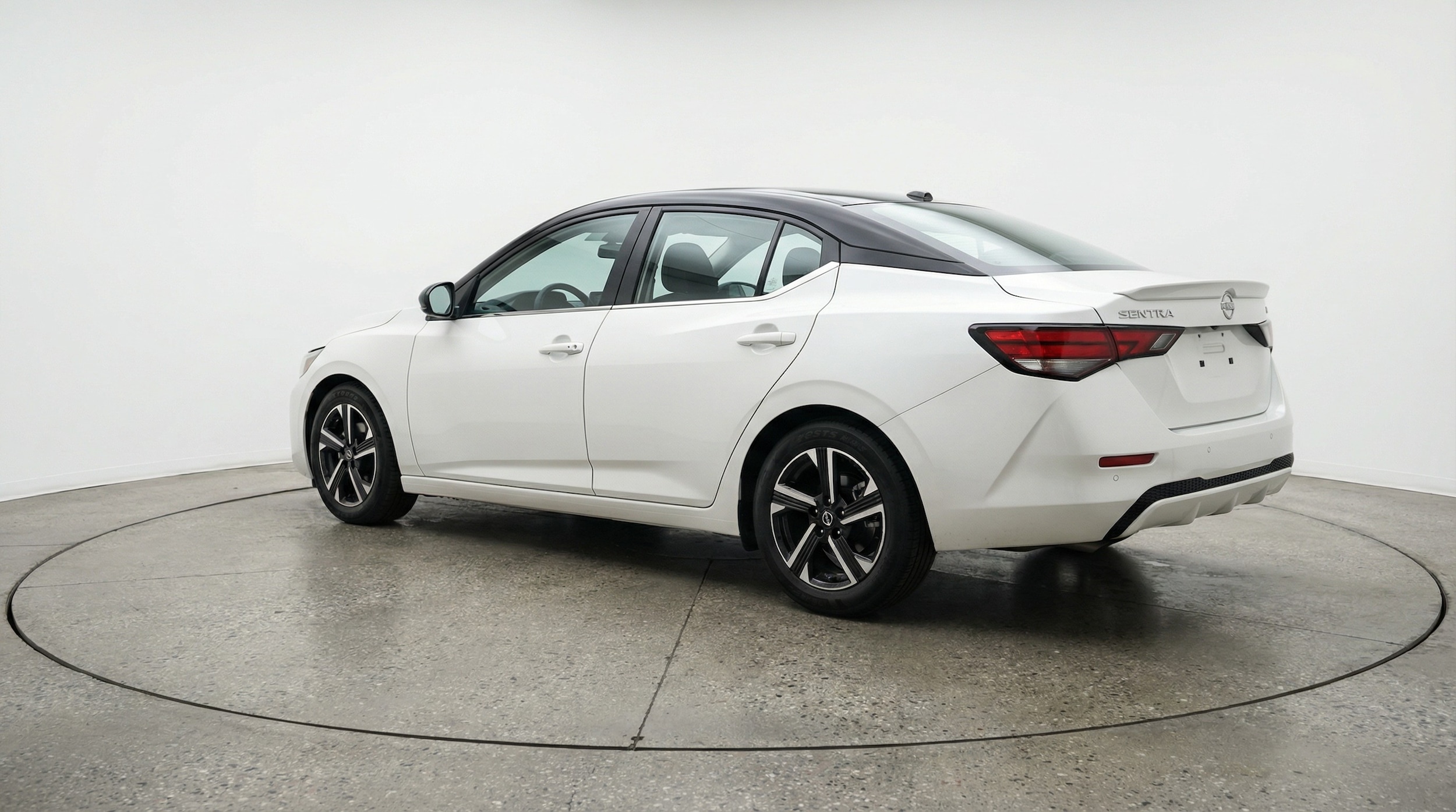 Thumbnail: 2025 Nissan Sentra - 5