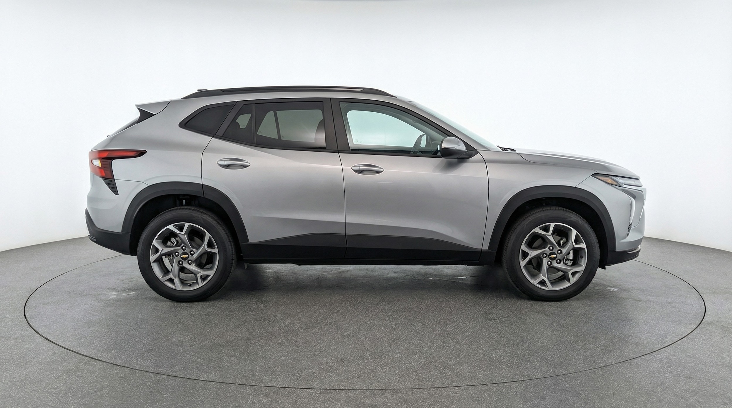 Thumbnail: 2025 Chevrolet Trax - 8