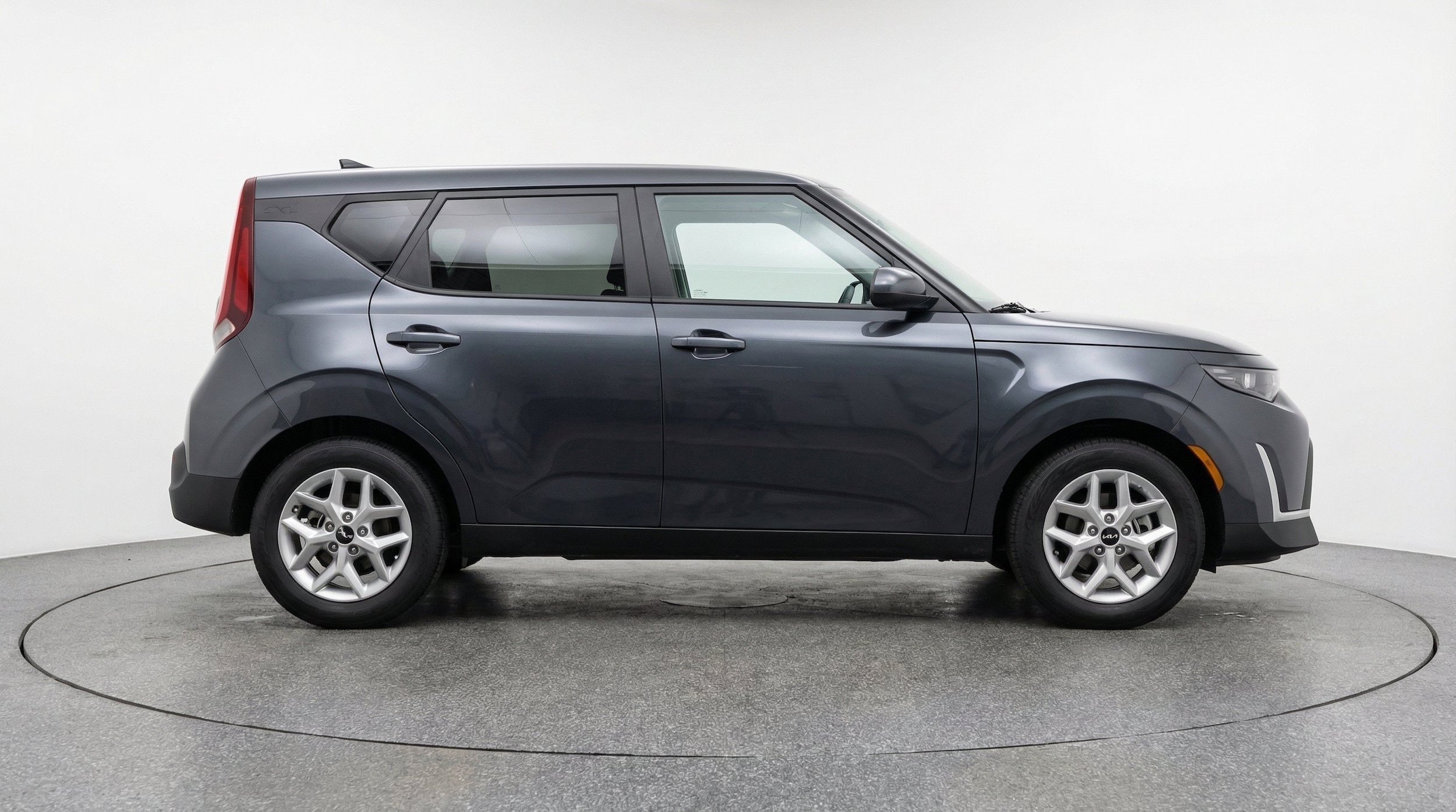 2025 Kia Soul LX - Photo 9