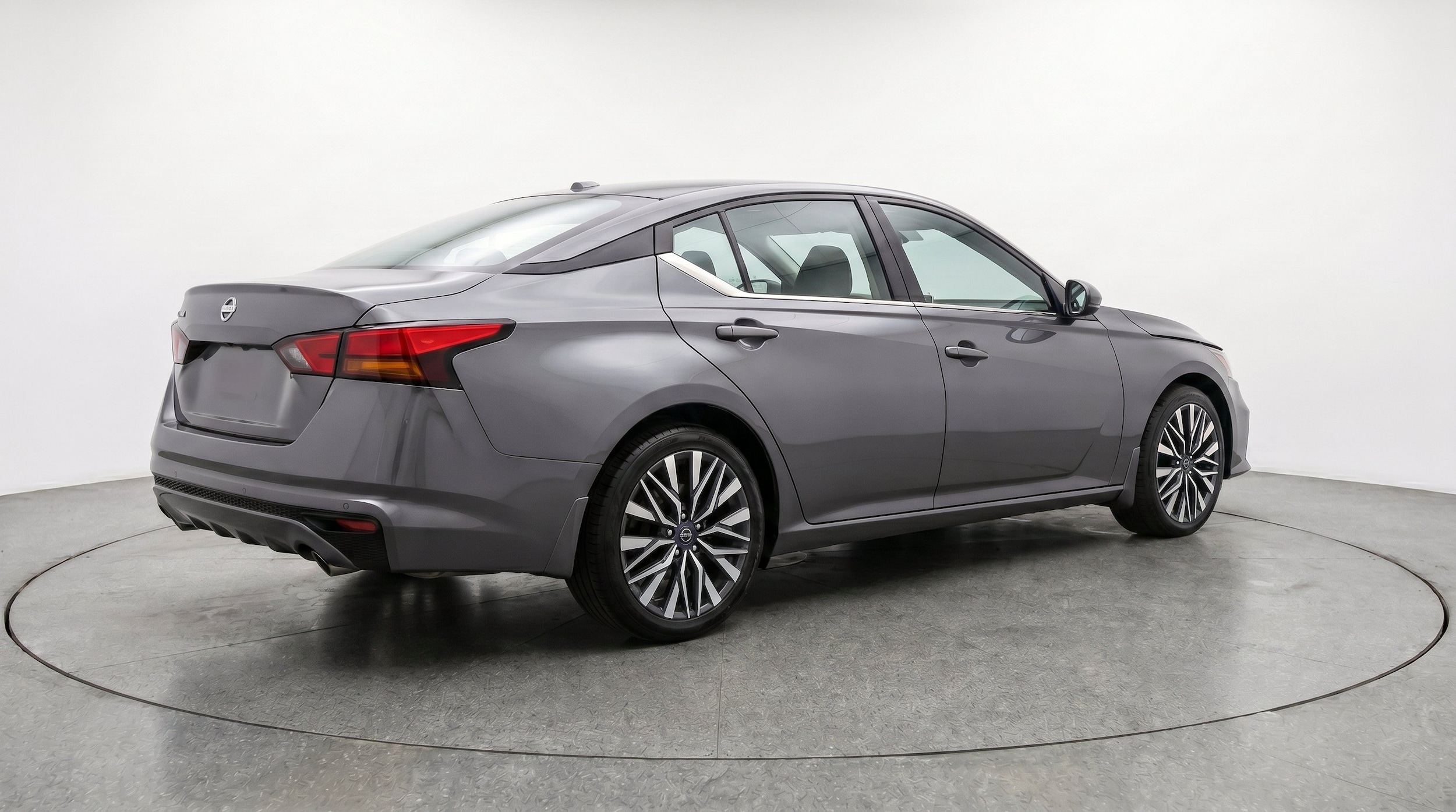 Thumbnail: 2025 Nissan Altima - 9