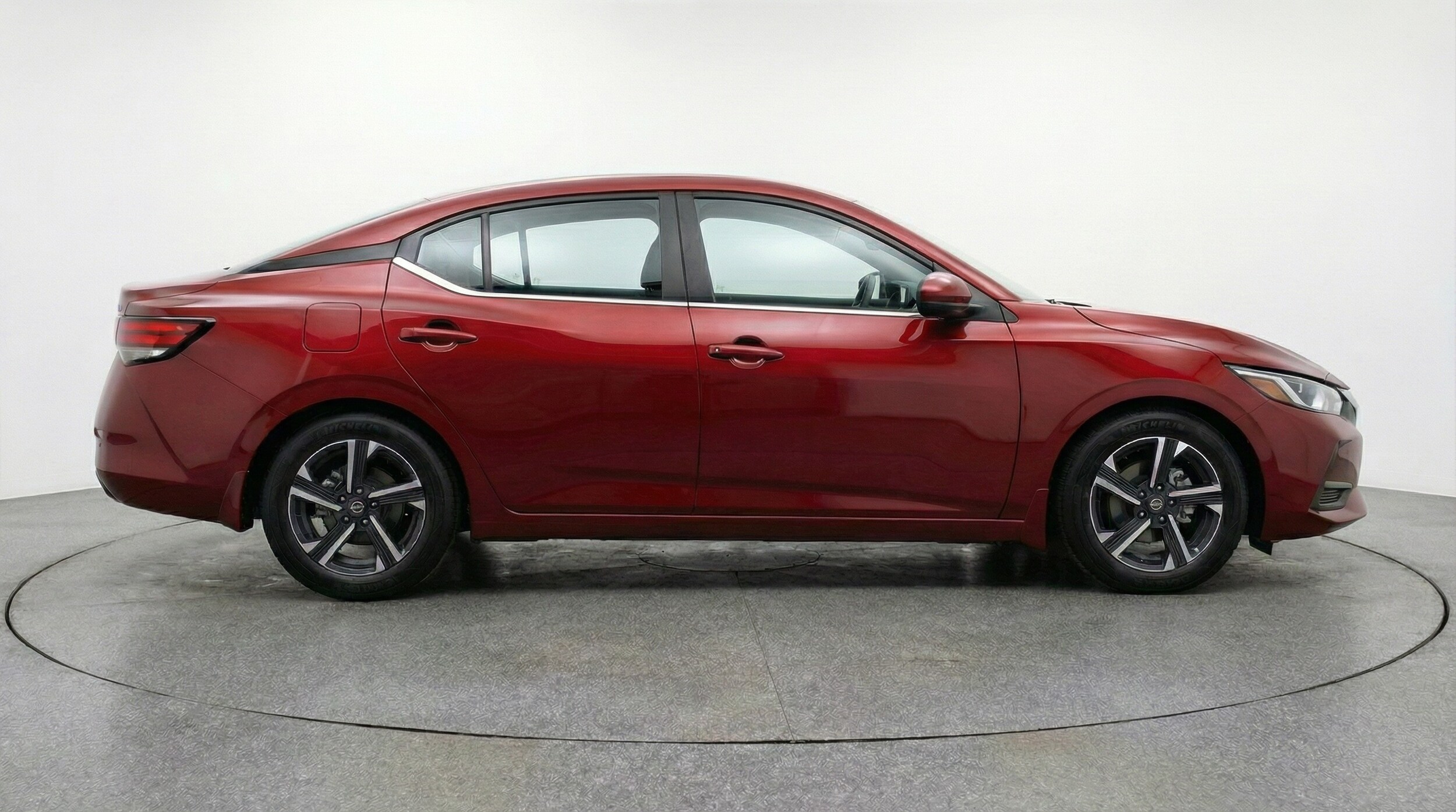 Thumbnail: 2025 Nissan Sentra - 8