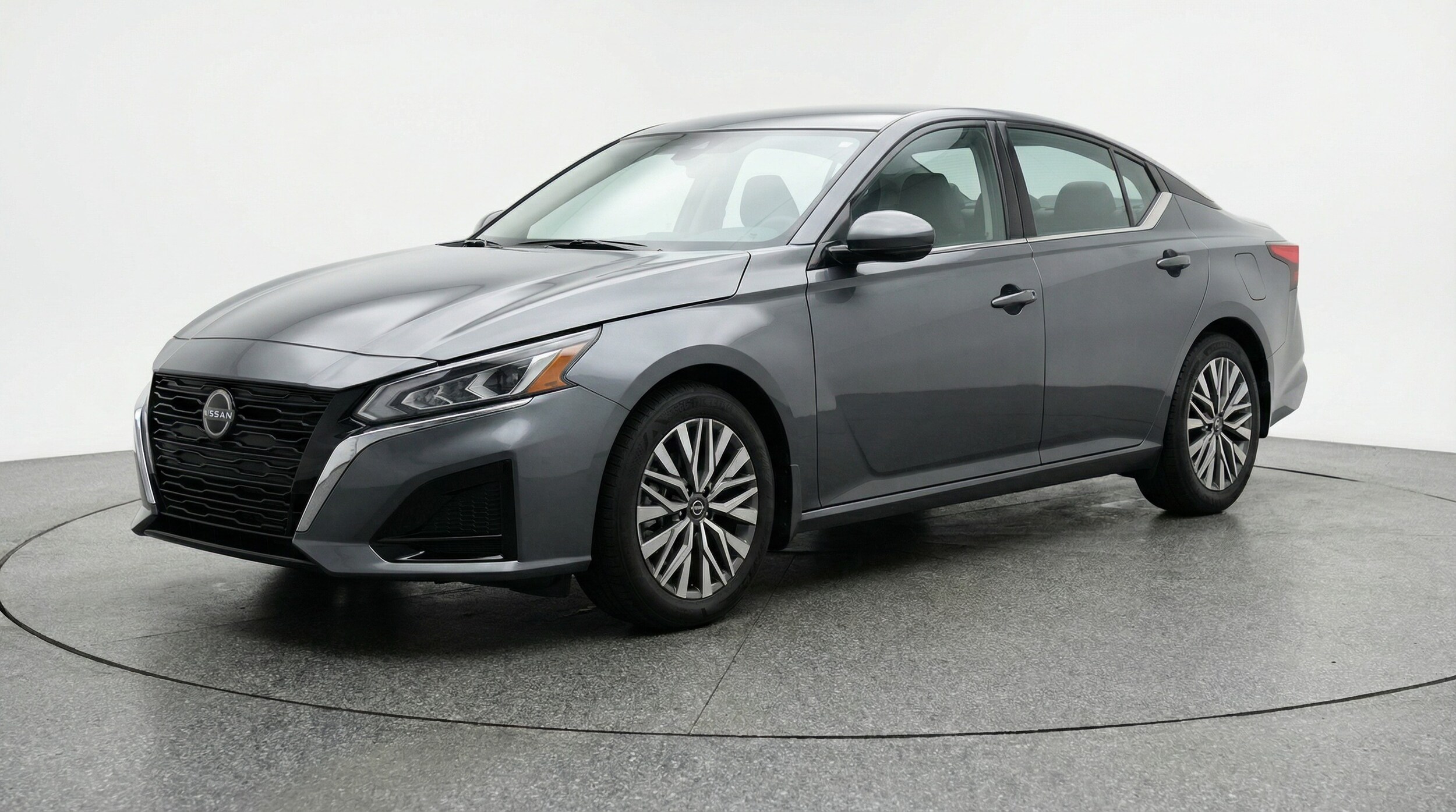 Thumbnail: 2025 Nissan Altima - 3