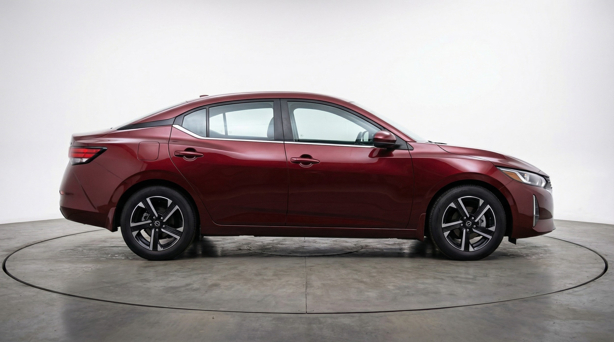 Thumbnail: 2025 Nissan Sentra - 8