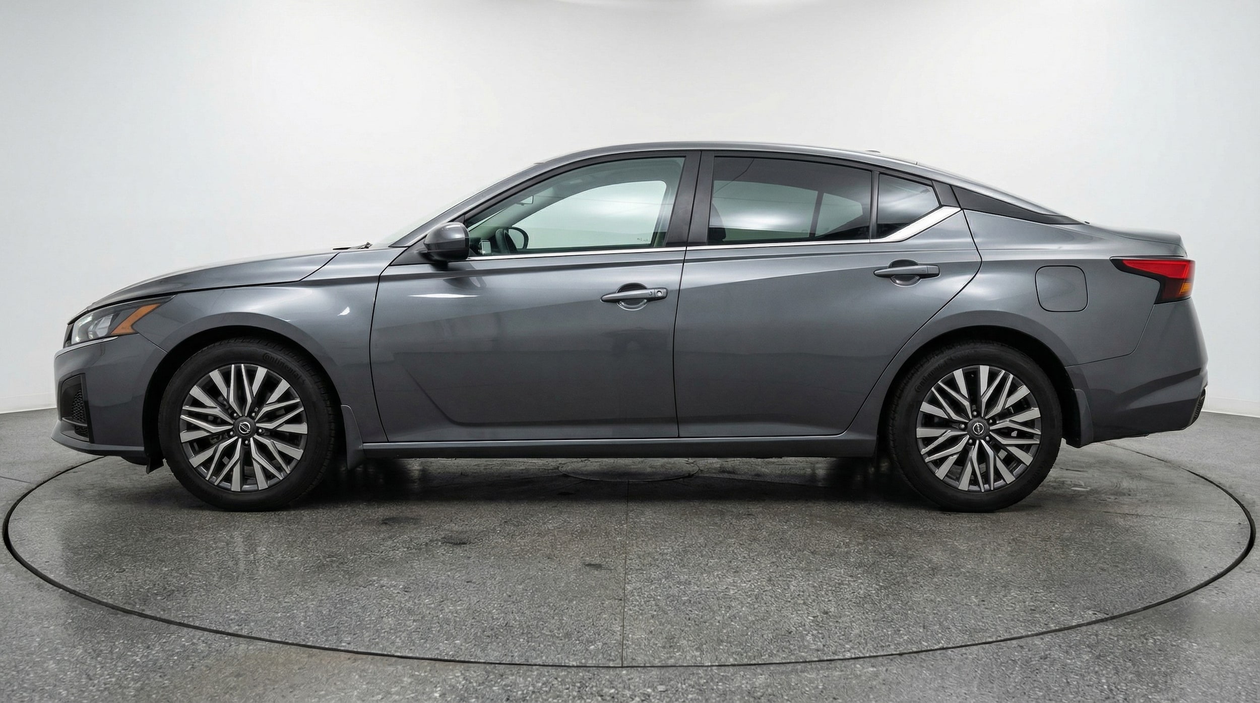 Thumbnail: 2025 Nissan Altima - 4