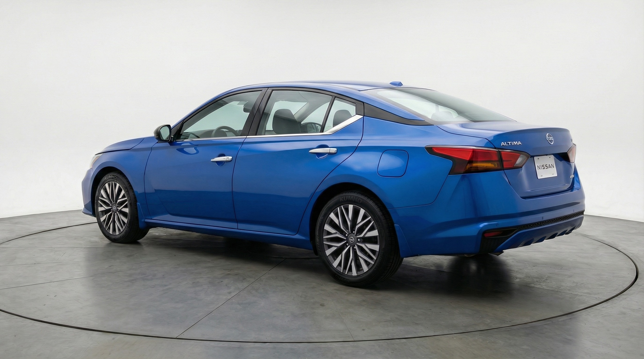 Thumbnail: 2025 Nissan Altima - 5