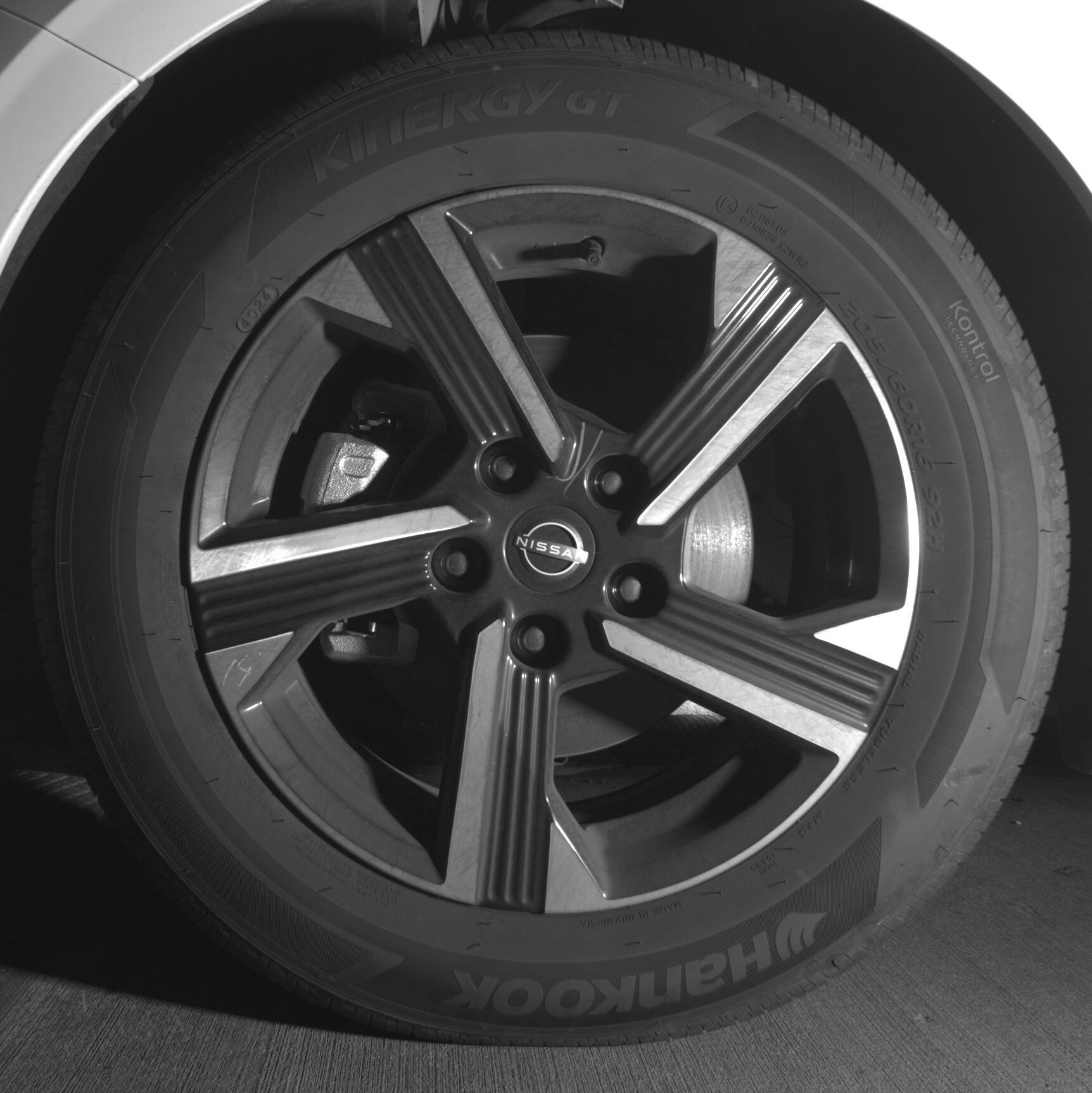 Thumbnail: 2025 Nissan Sentra - 9