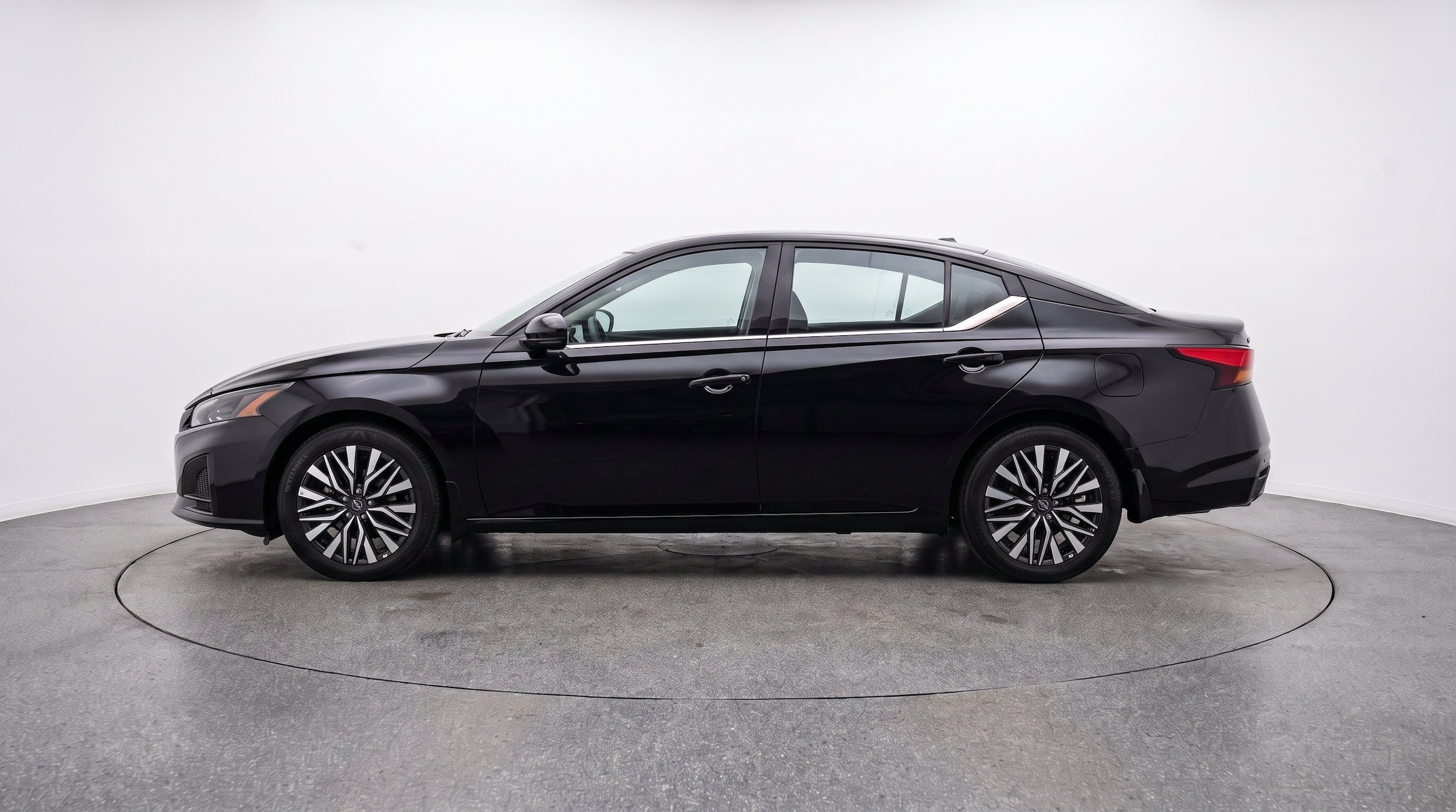 Thumbnail: 2026 Nissan Altima - 5