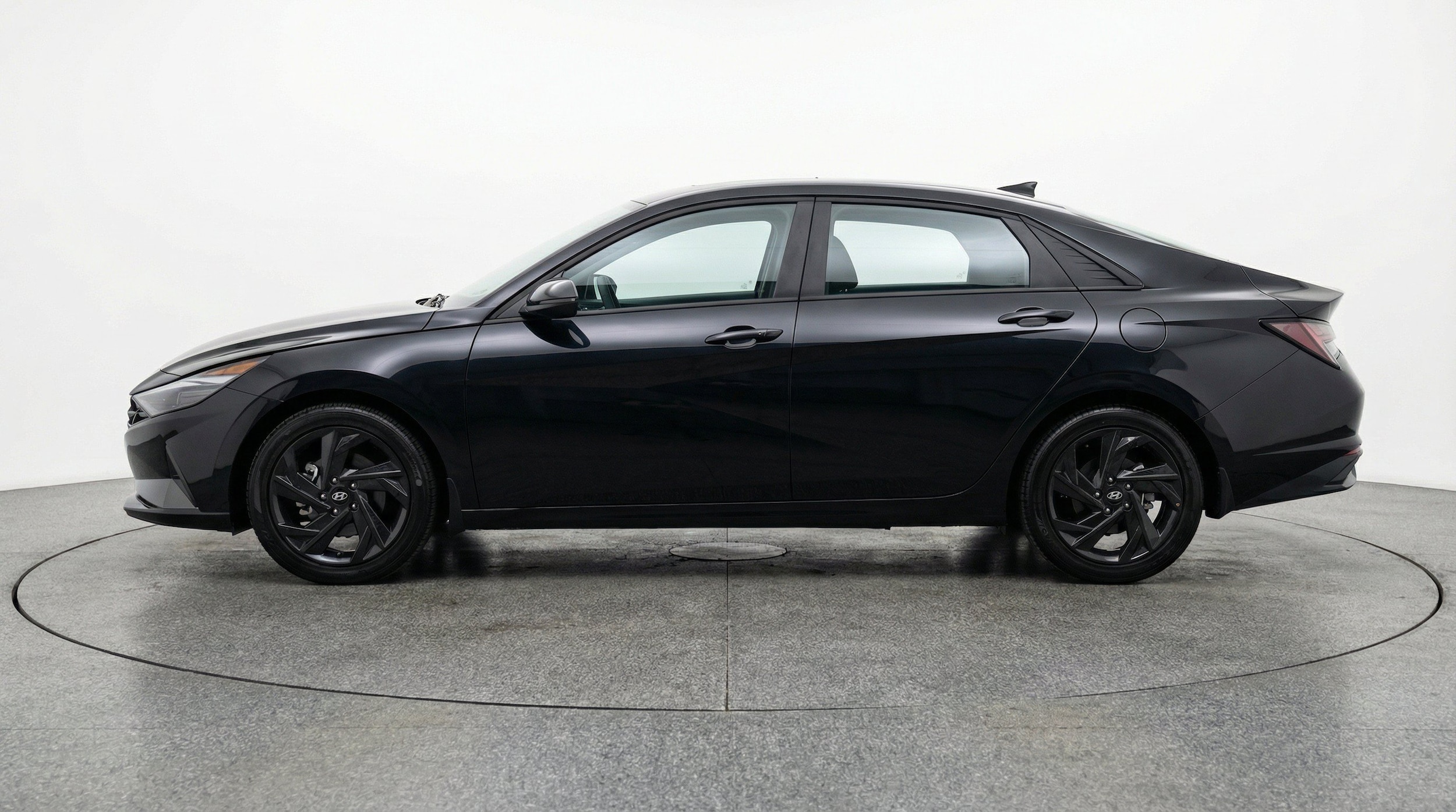 Thumbnail: 2026 Hyundai Elantra - 5