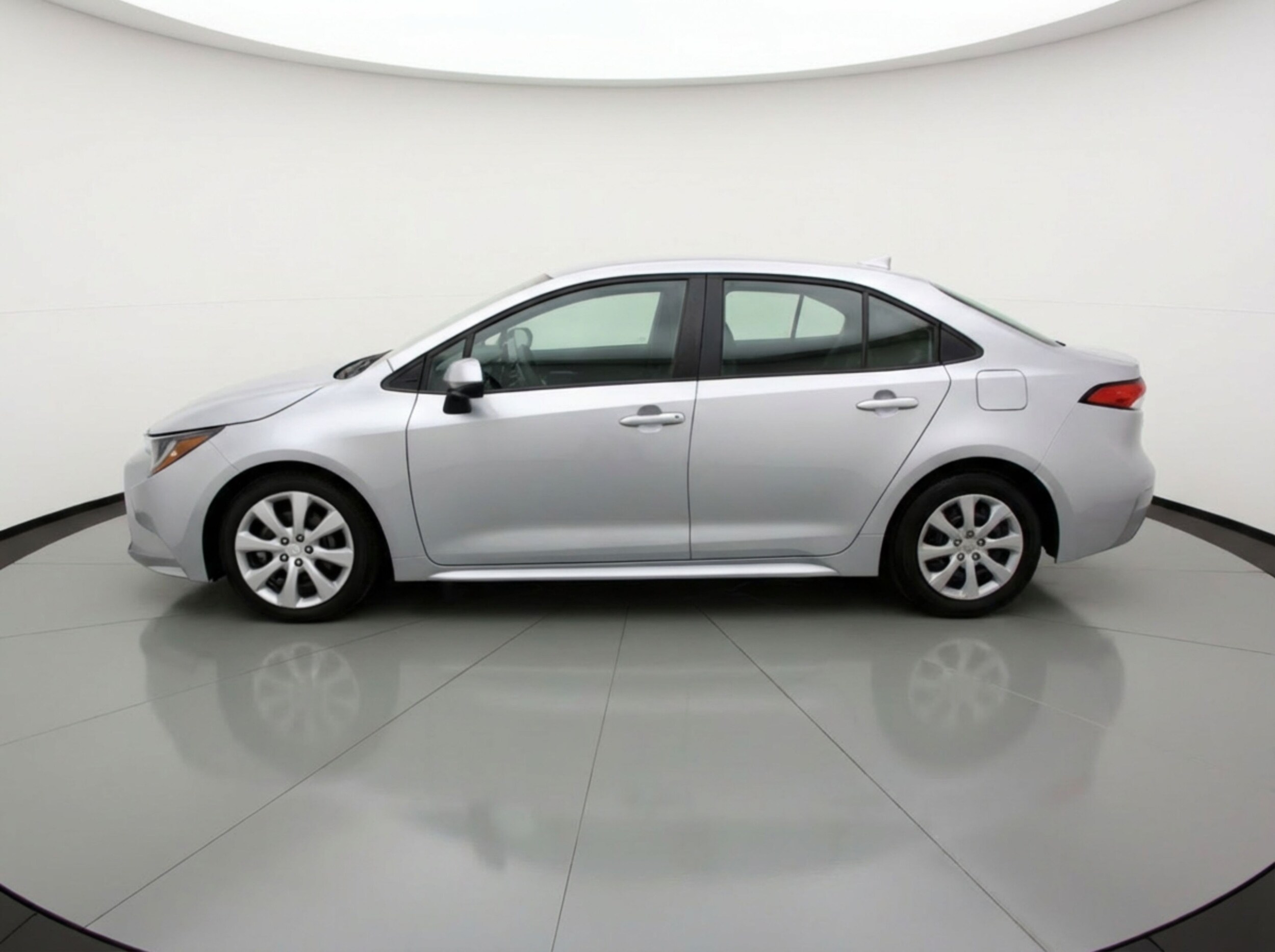 Thumbnail: 2025 Toyota Corolla - 4