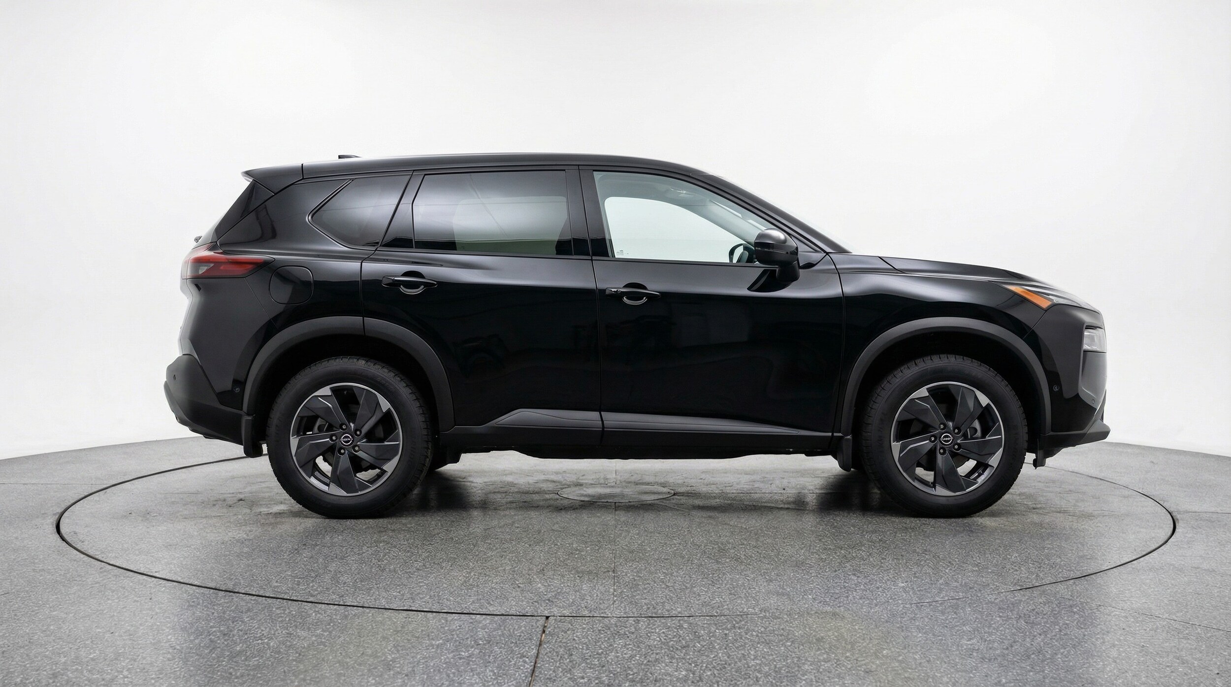 Thumbnail: 2025 Nissan Rogue - 8