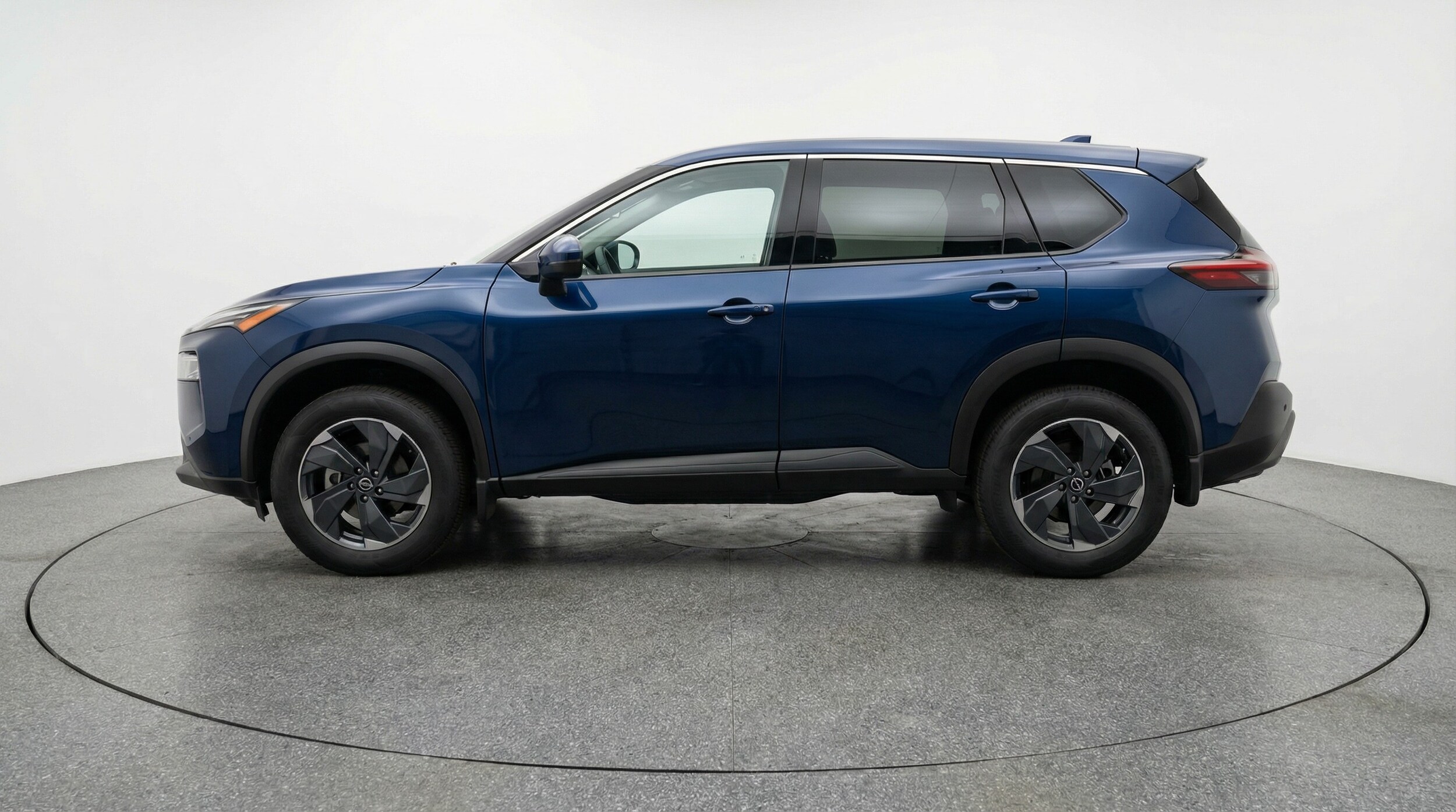 Thumbnail: 2025 Nissan Rogue - 4