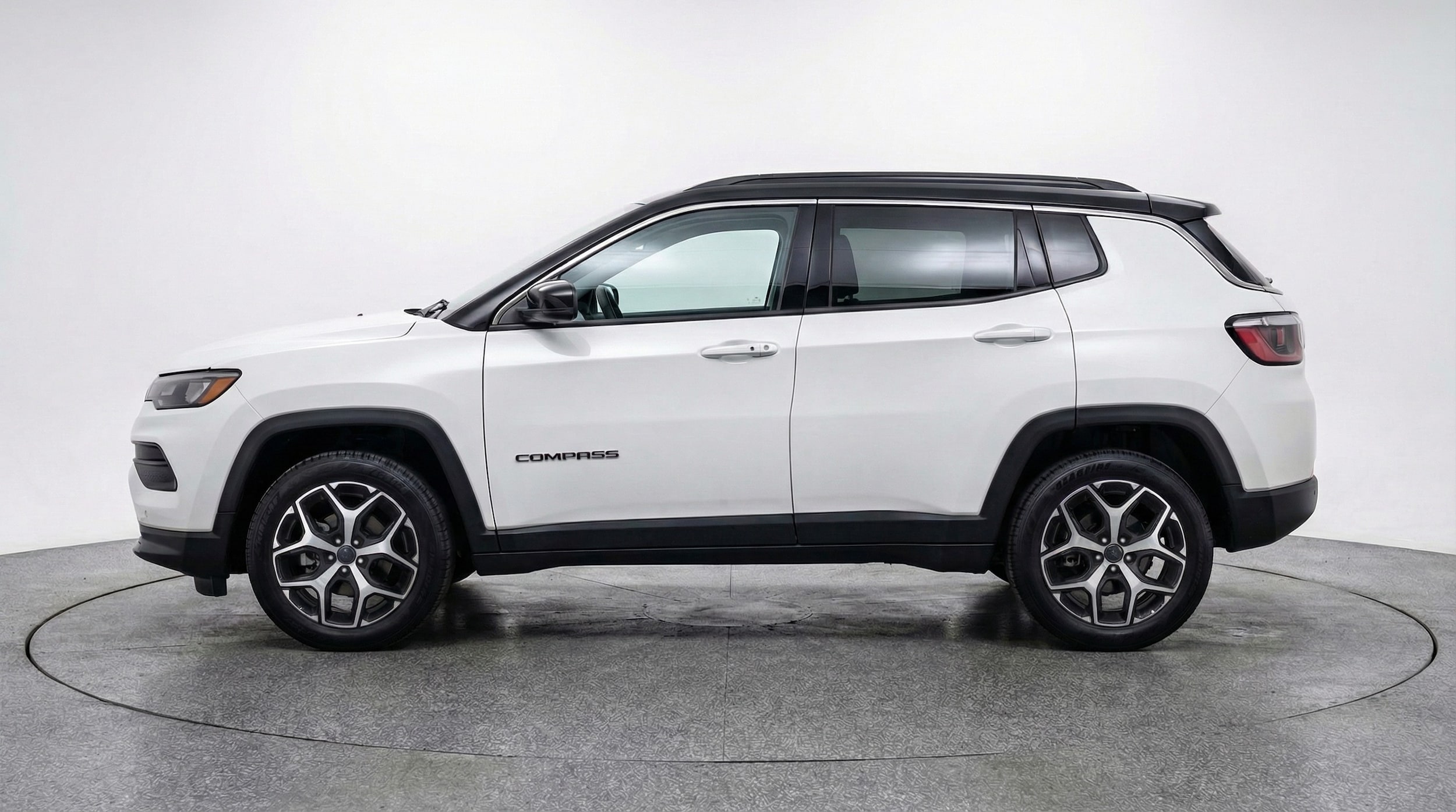 Thumbnail: 2025 Jeep Compass - 4