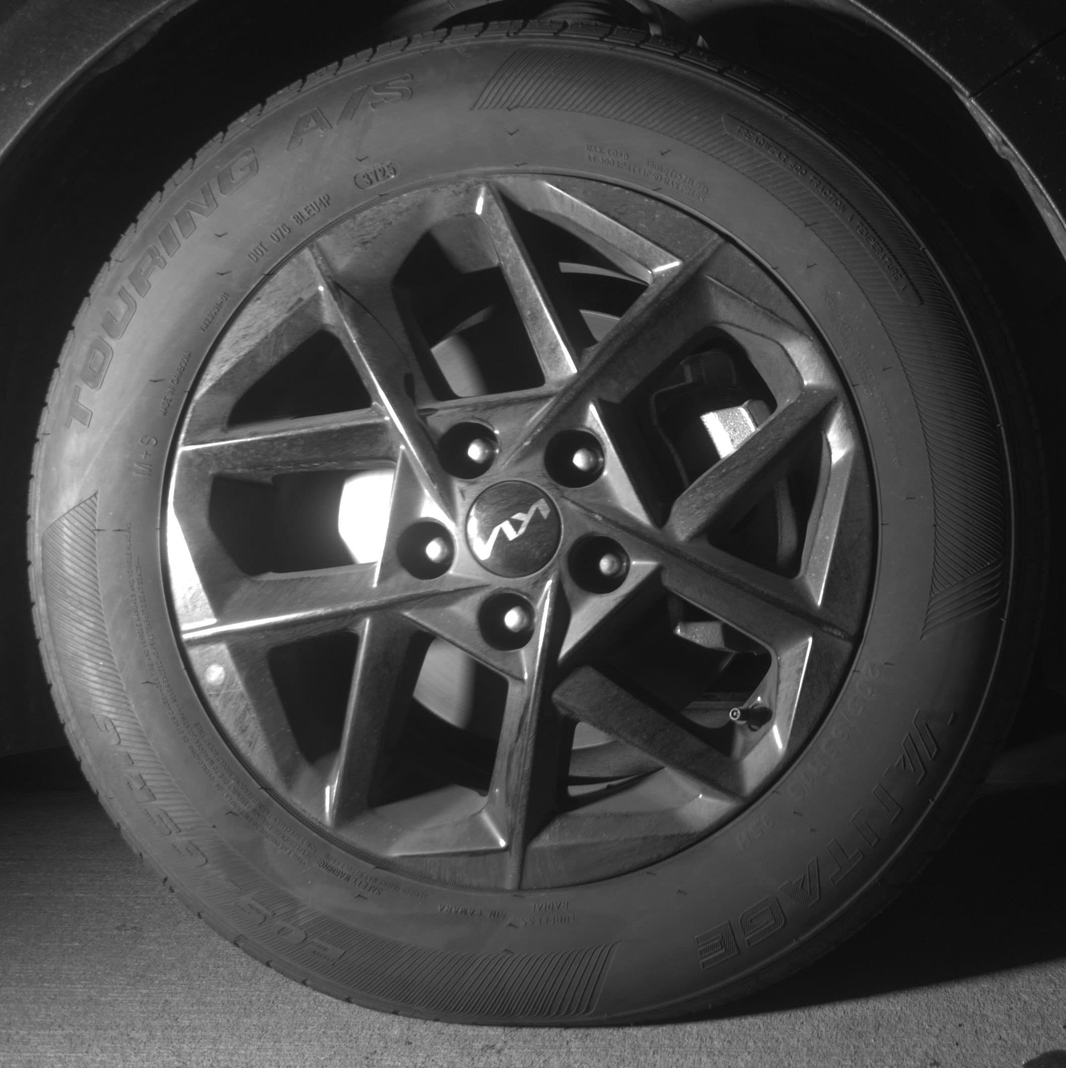 Thumbnail: 2025 Kia K5 - 13