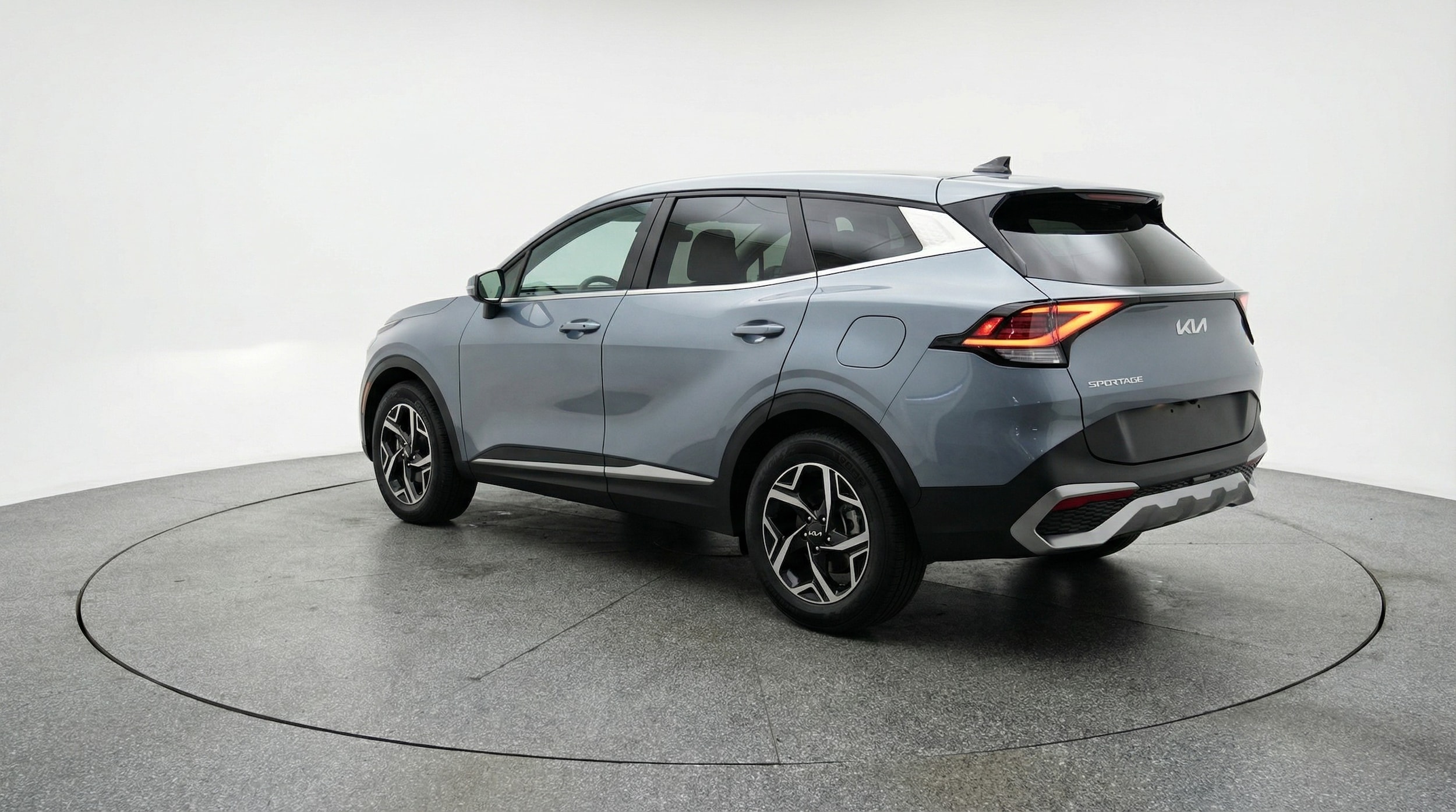 Thumbnail: 2025 Kia Sportage - 5