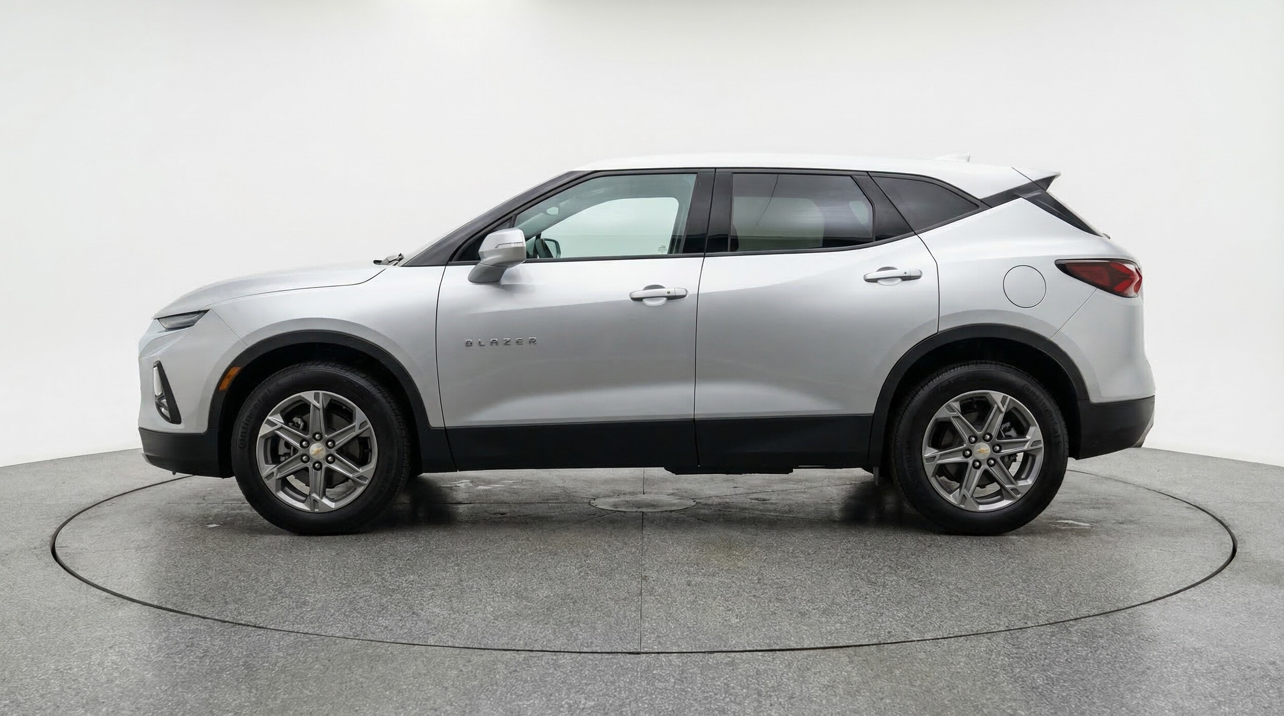 Thumbnail: 2025 Chevrolet Blazer - 4