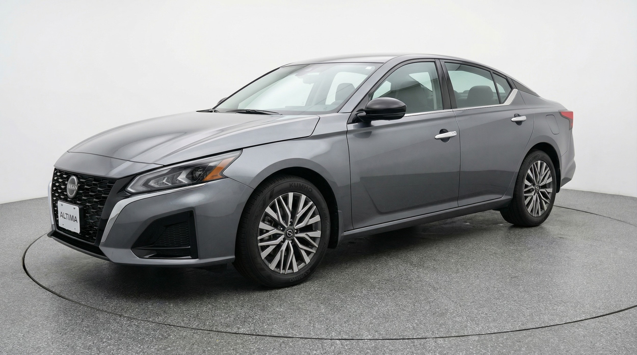 Thumbnail: 2025 Nissan Altima - 3