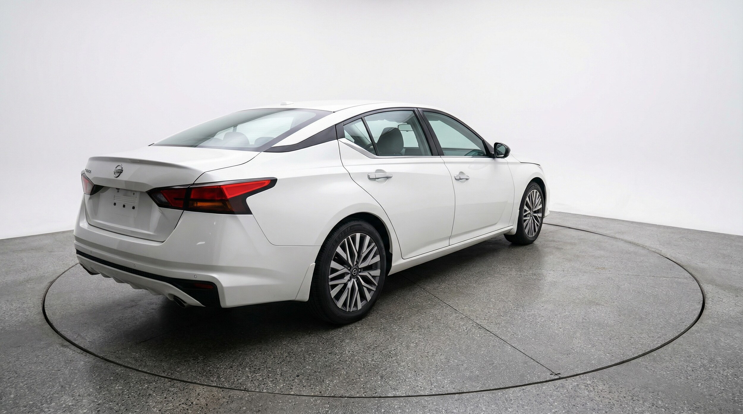 Thumbnail: 2025 Nissan Altima - 7