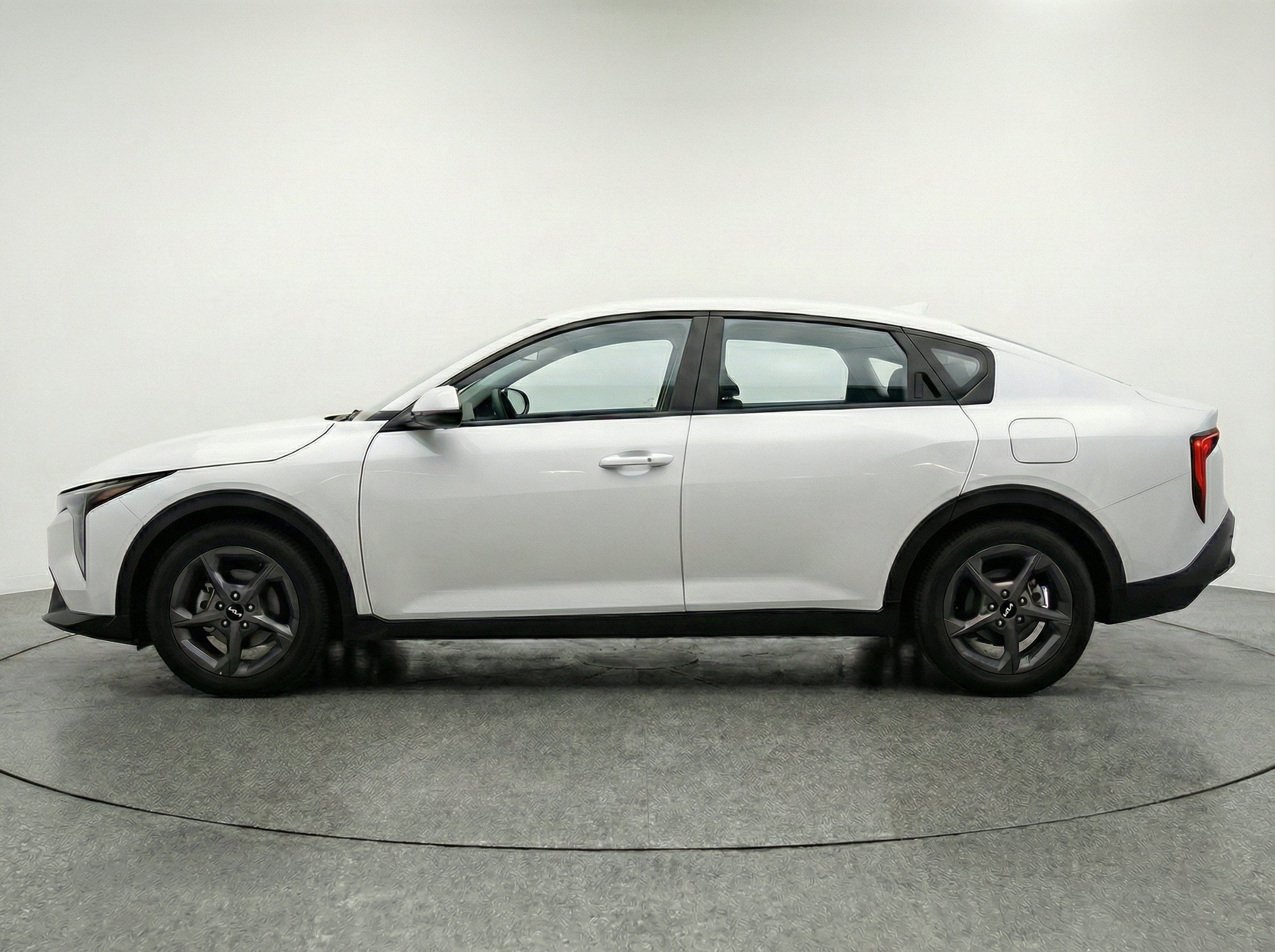 Thumbnail: 2025 Kia K4 - 5