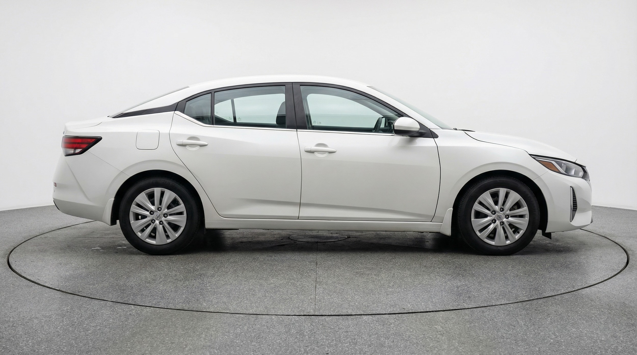 Thumbnail: 2025 Nissan Sentra - 8