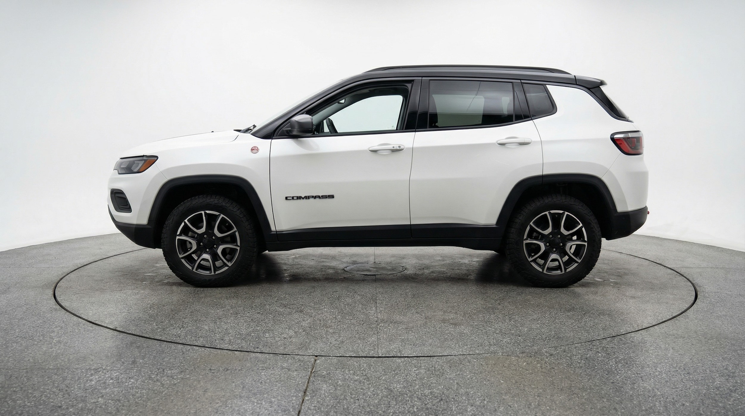 Thumbnail: 2025 Jeep Compass - 4