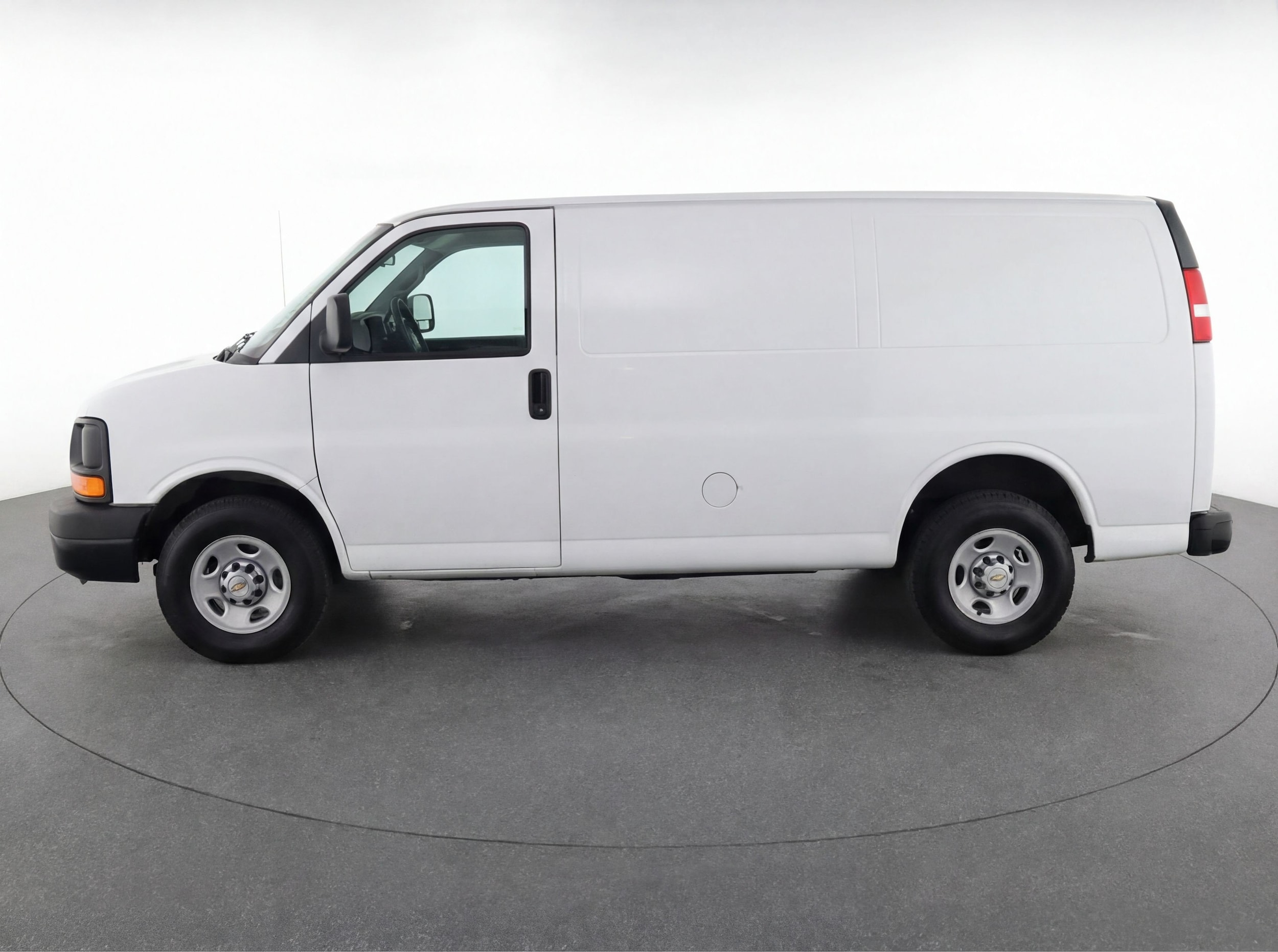 Thumbnail: 2025 Chevrolet Express - 5