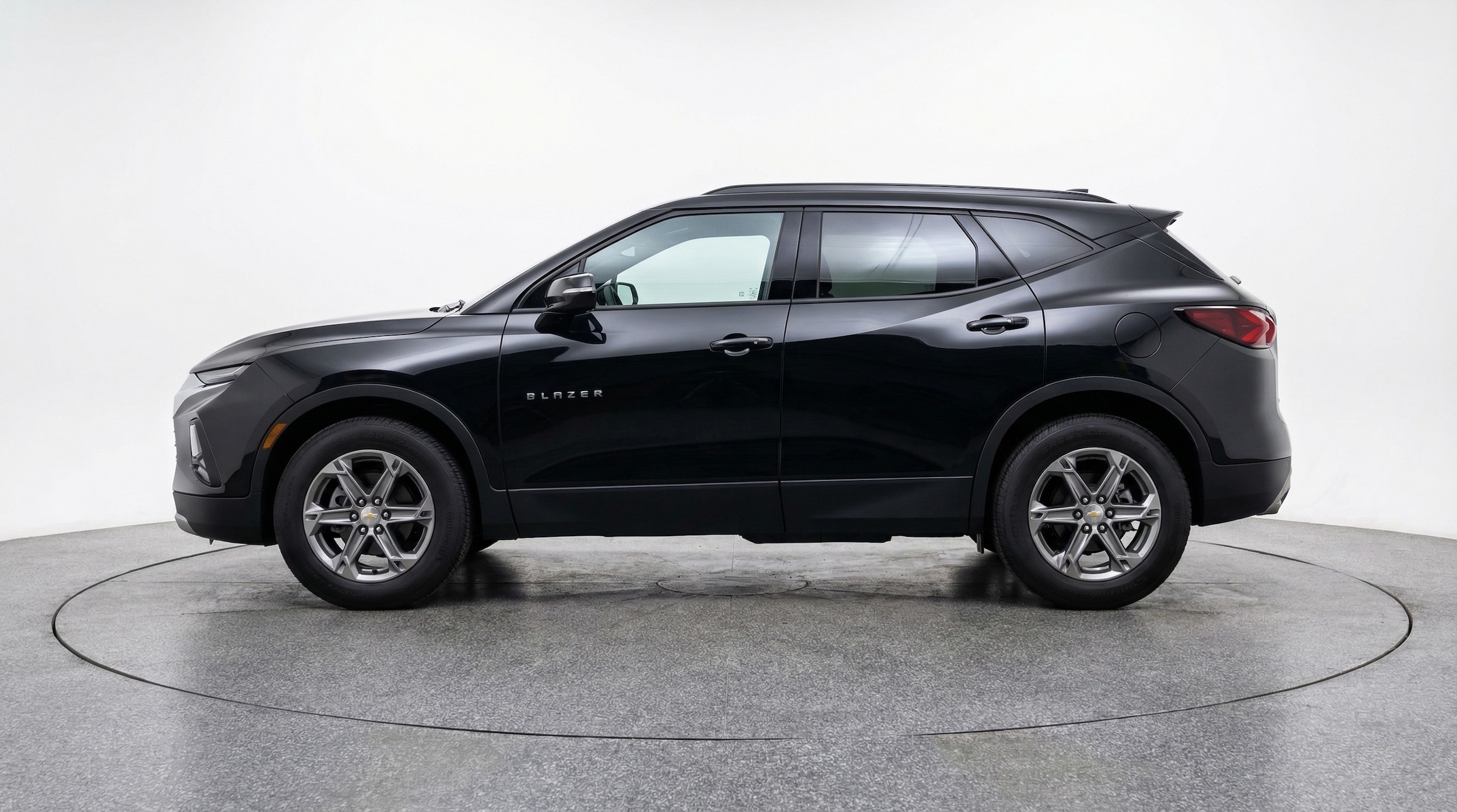 Thumbnail: 2025 Chevrolet Blazer - 4