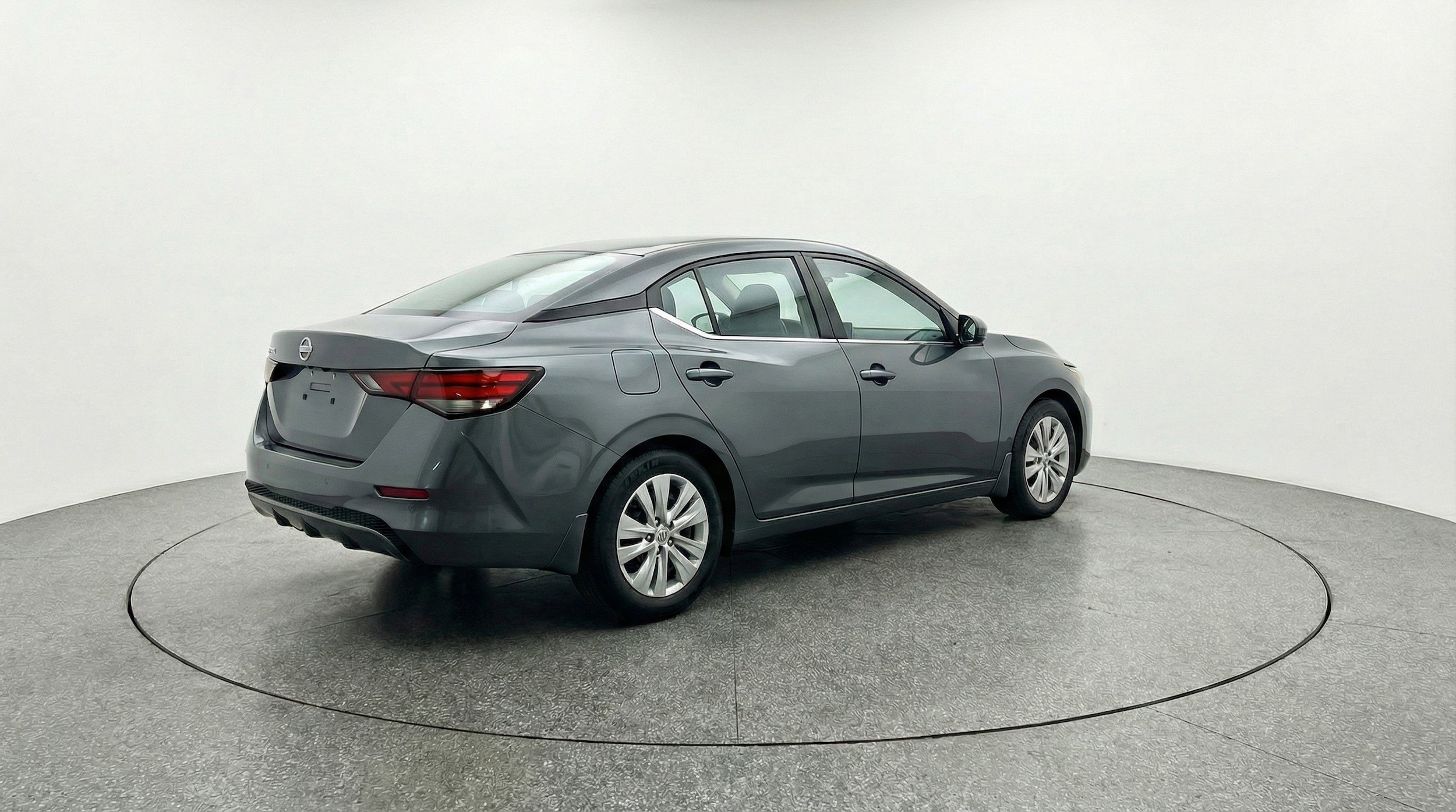 Thumbnail: 2025 Nissan Sentra - 9