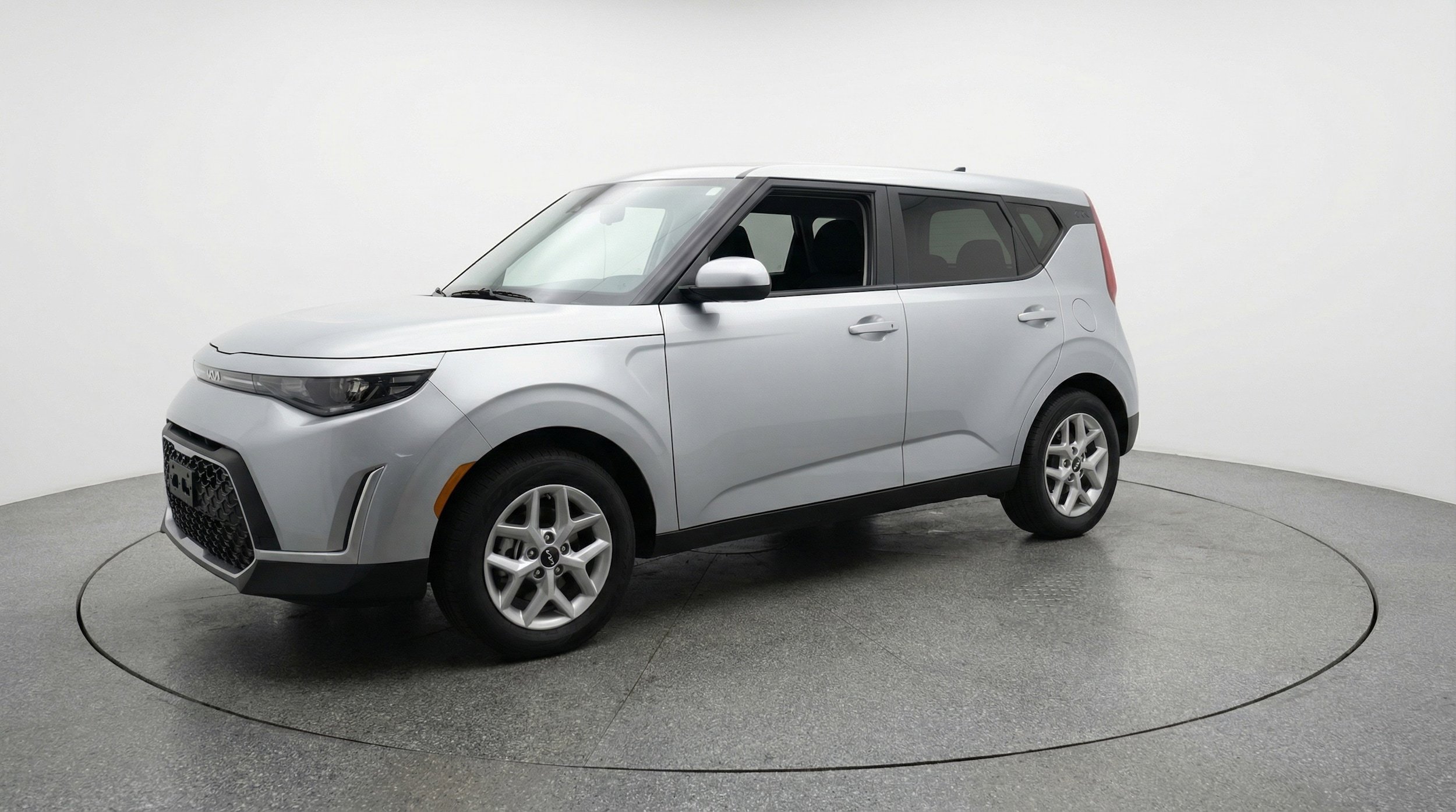 Thumbnail: 2025 Kia Soul - 3