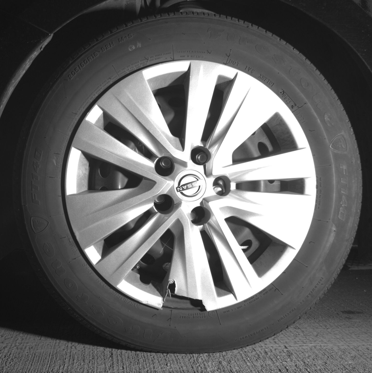 Thumbnail: 2025 Nissan Sentra - 9