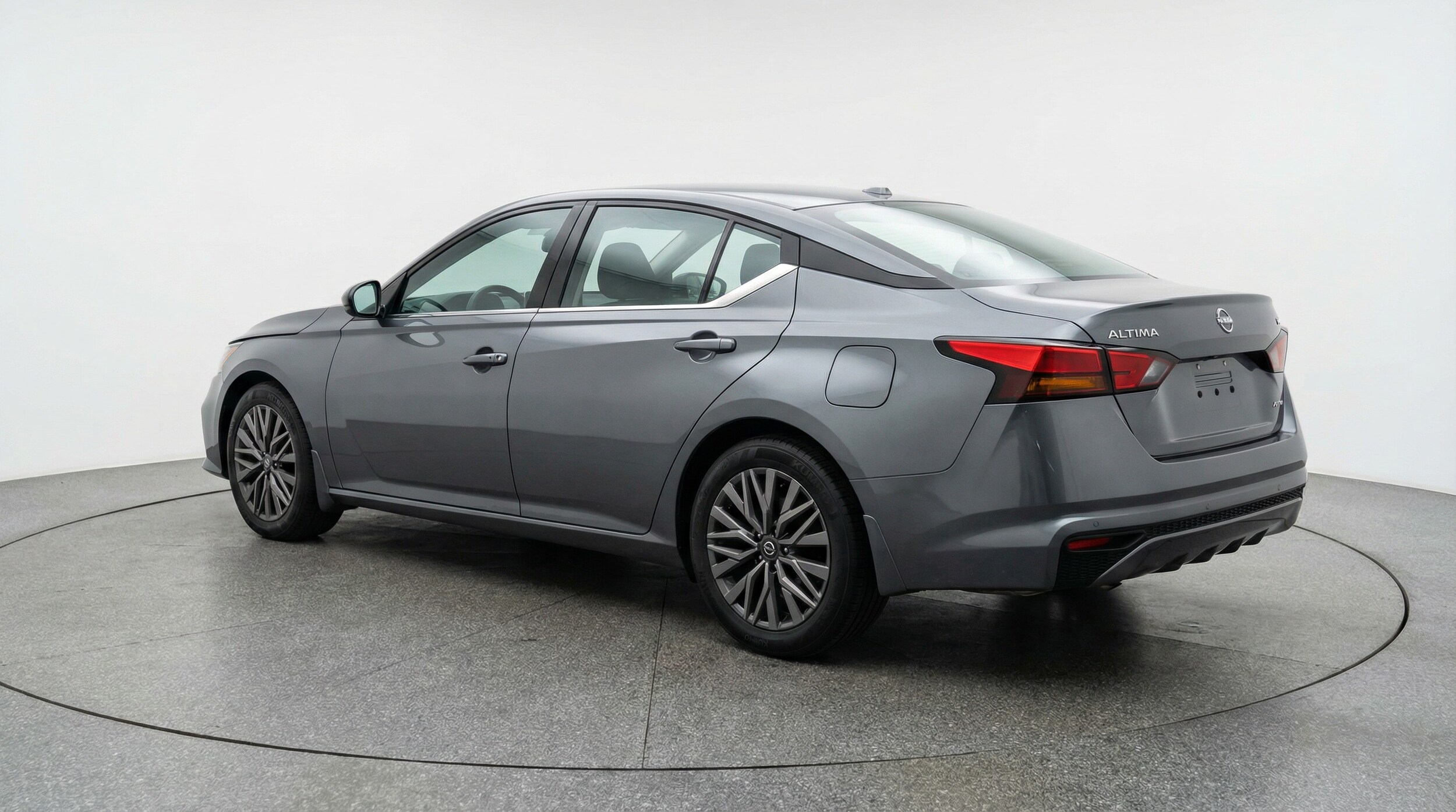 Thumbnail: 2025 Nissan Altima - 5