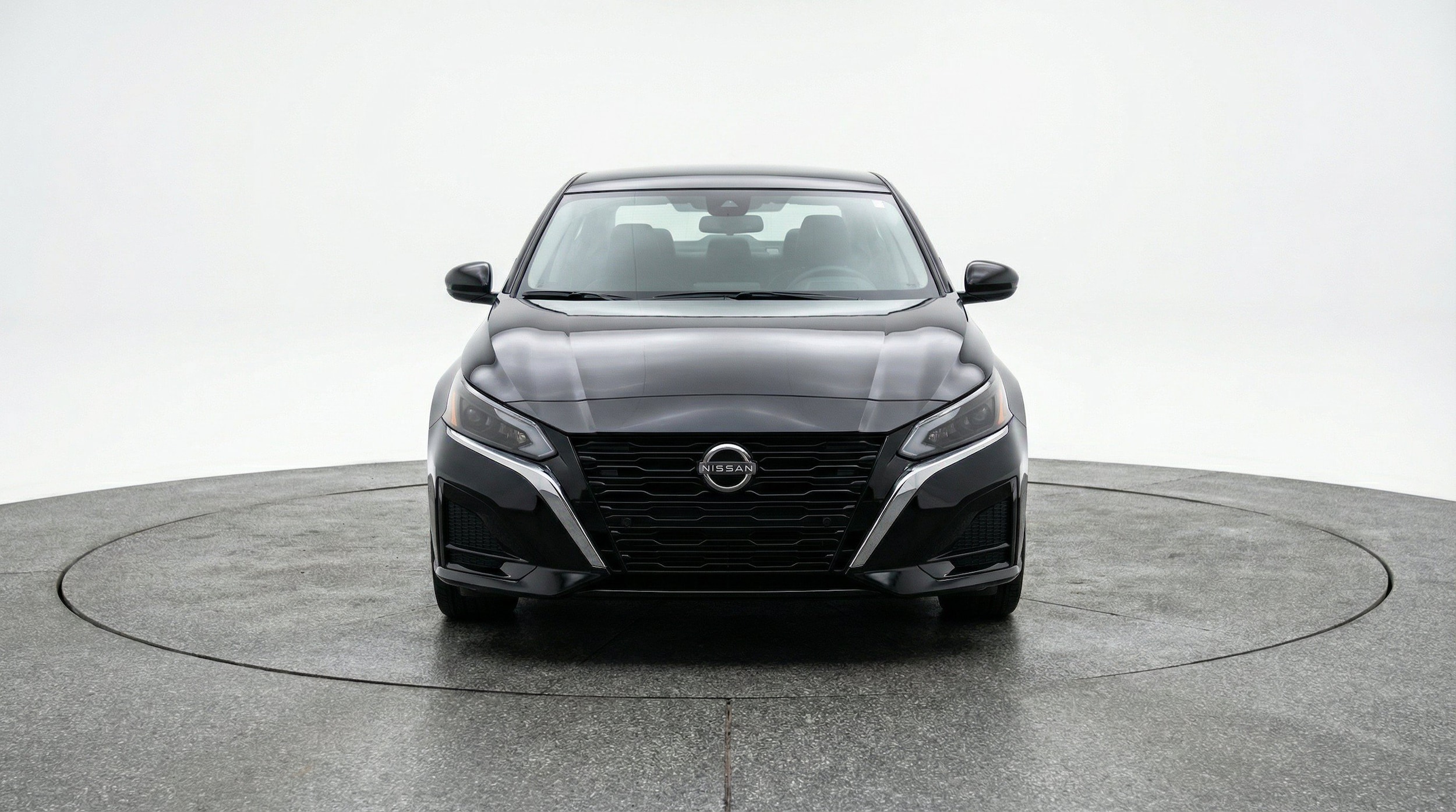 Thumbnail: 2025 Nissan Altima - 2