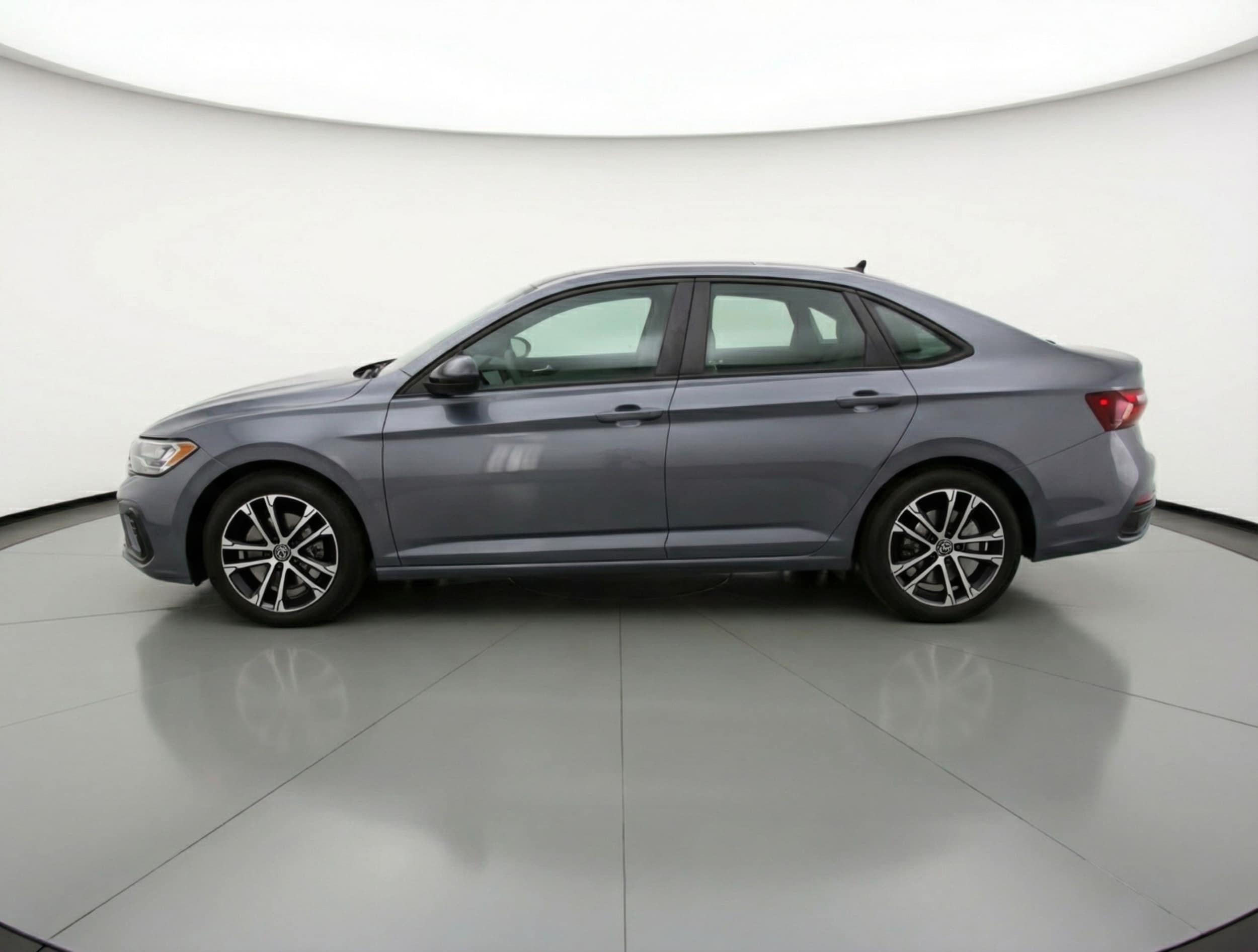 Thumbnail: 2025 Volkswagen Jetta - 4