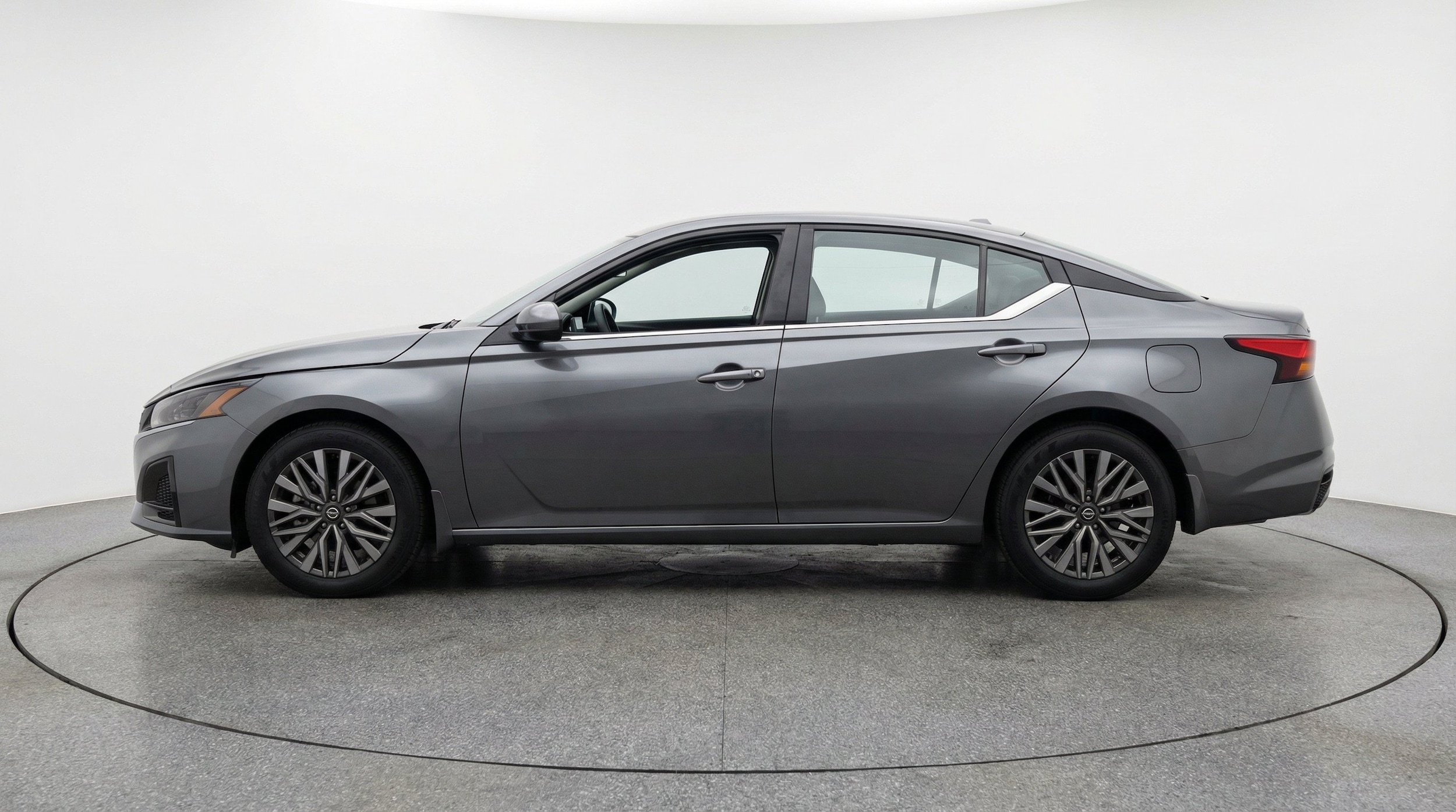 Thumbnail: 2026 Nissan Altima - 5