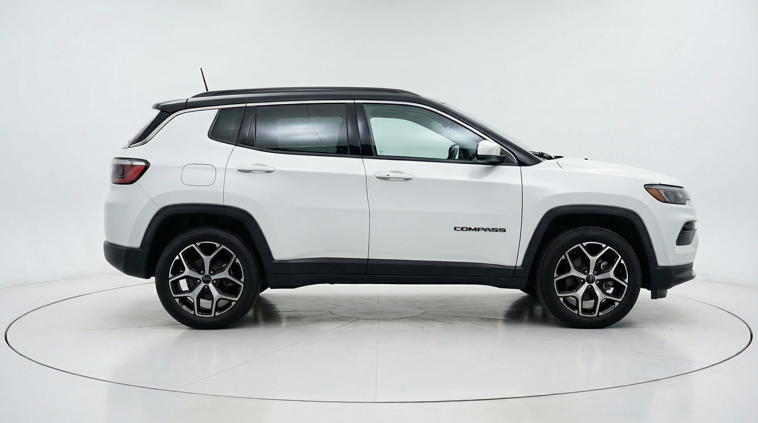 Thumbnail: 2025 Jeep Compass - 4