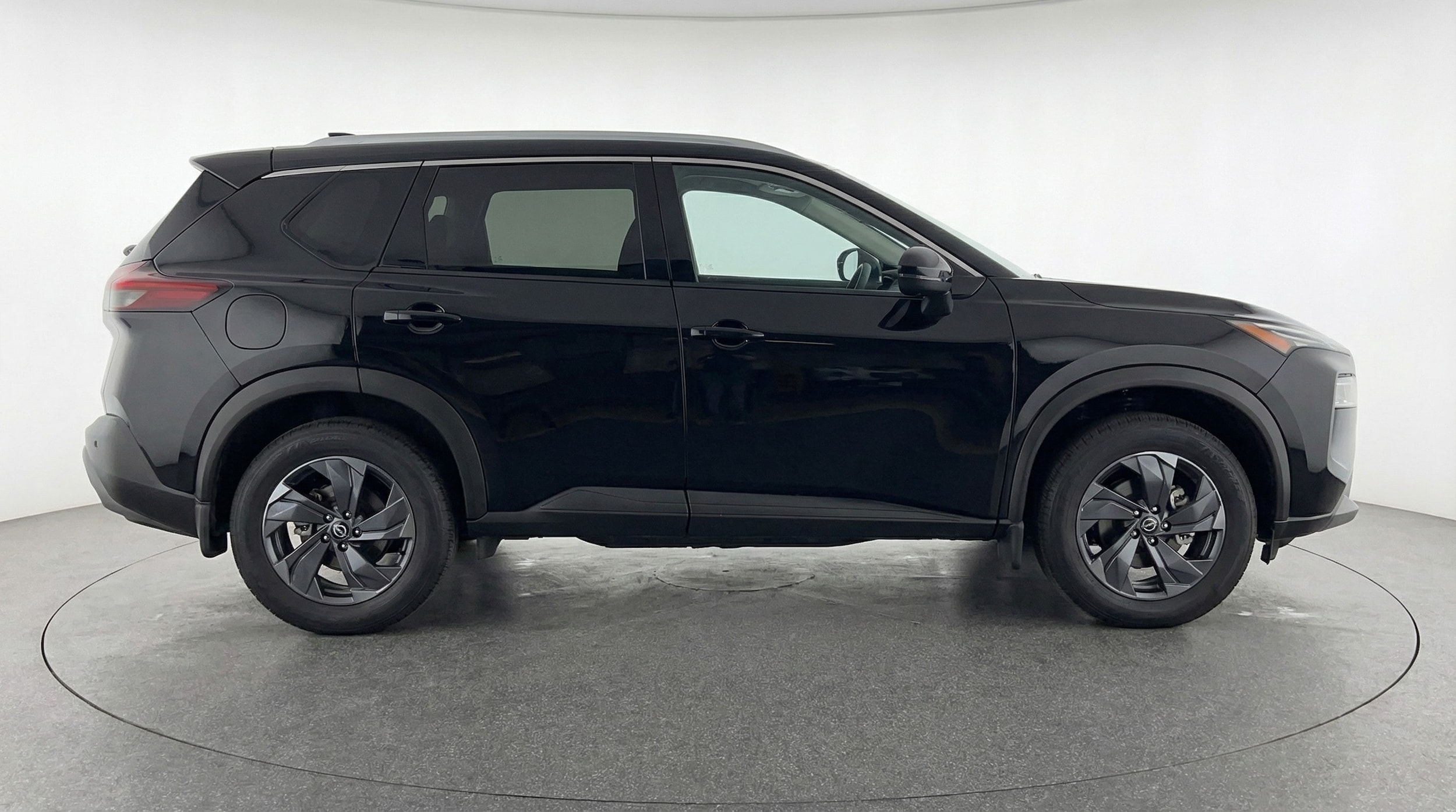 Thumbnail: 2025 Nissan Rogue - 8