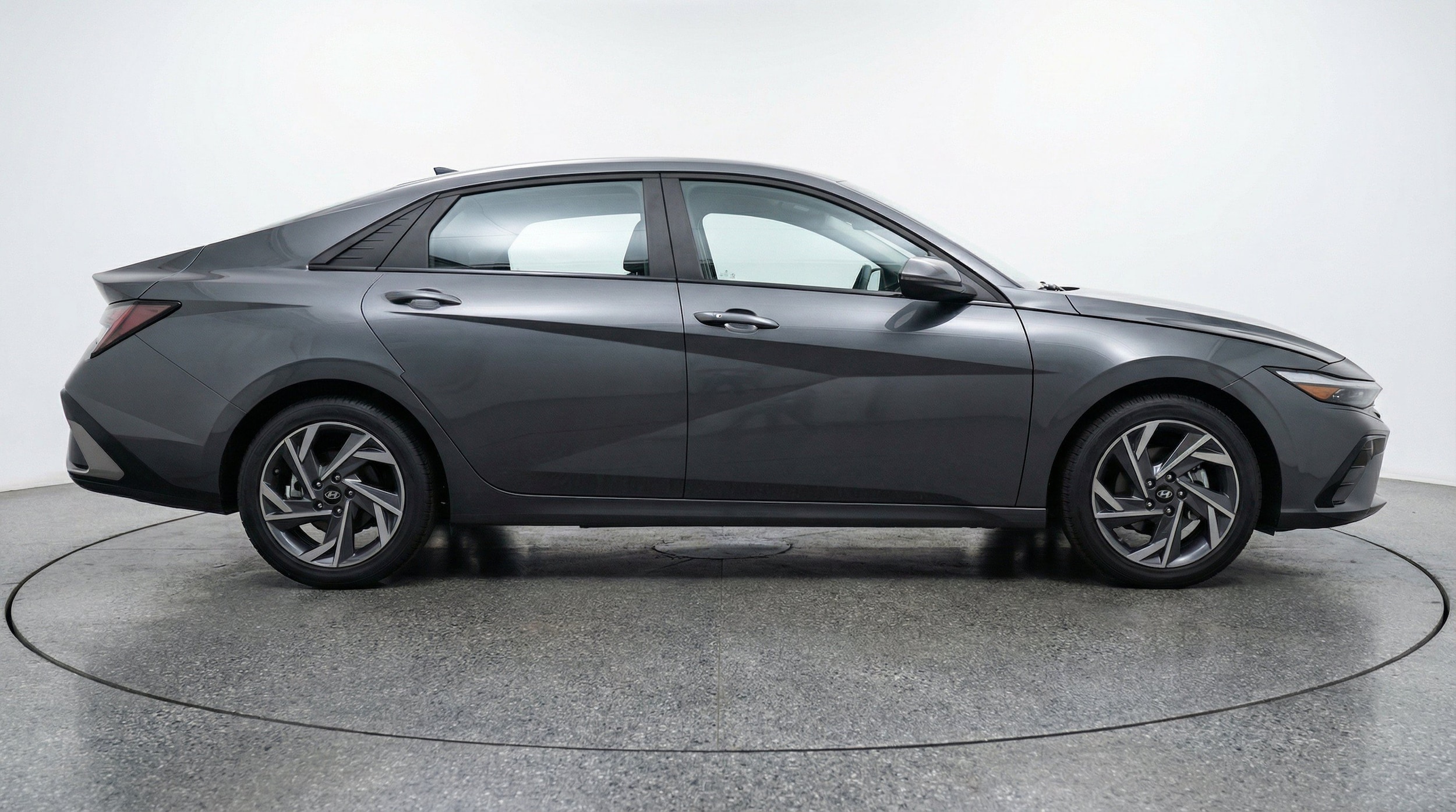 Thumbnail: 2025 Hyundai Elantra - 11
