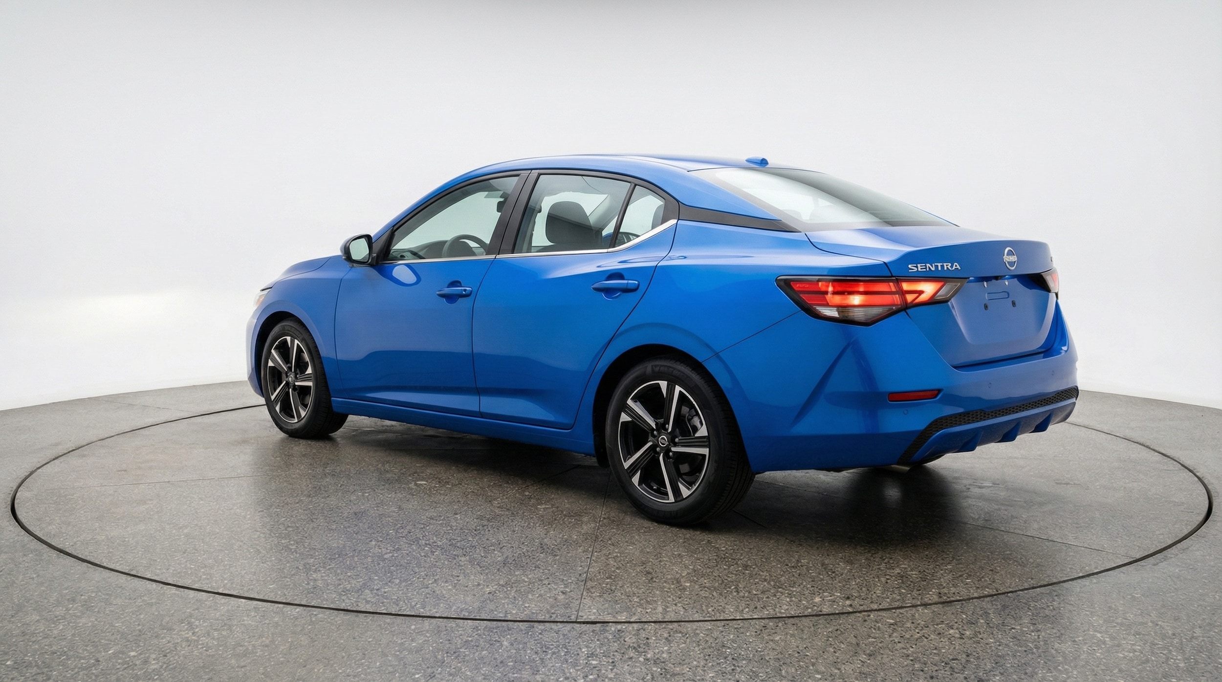 Thumbnail: 2025 Nissan Sentra - 5