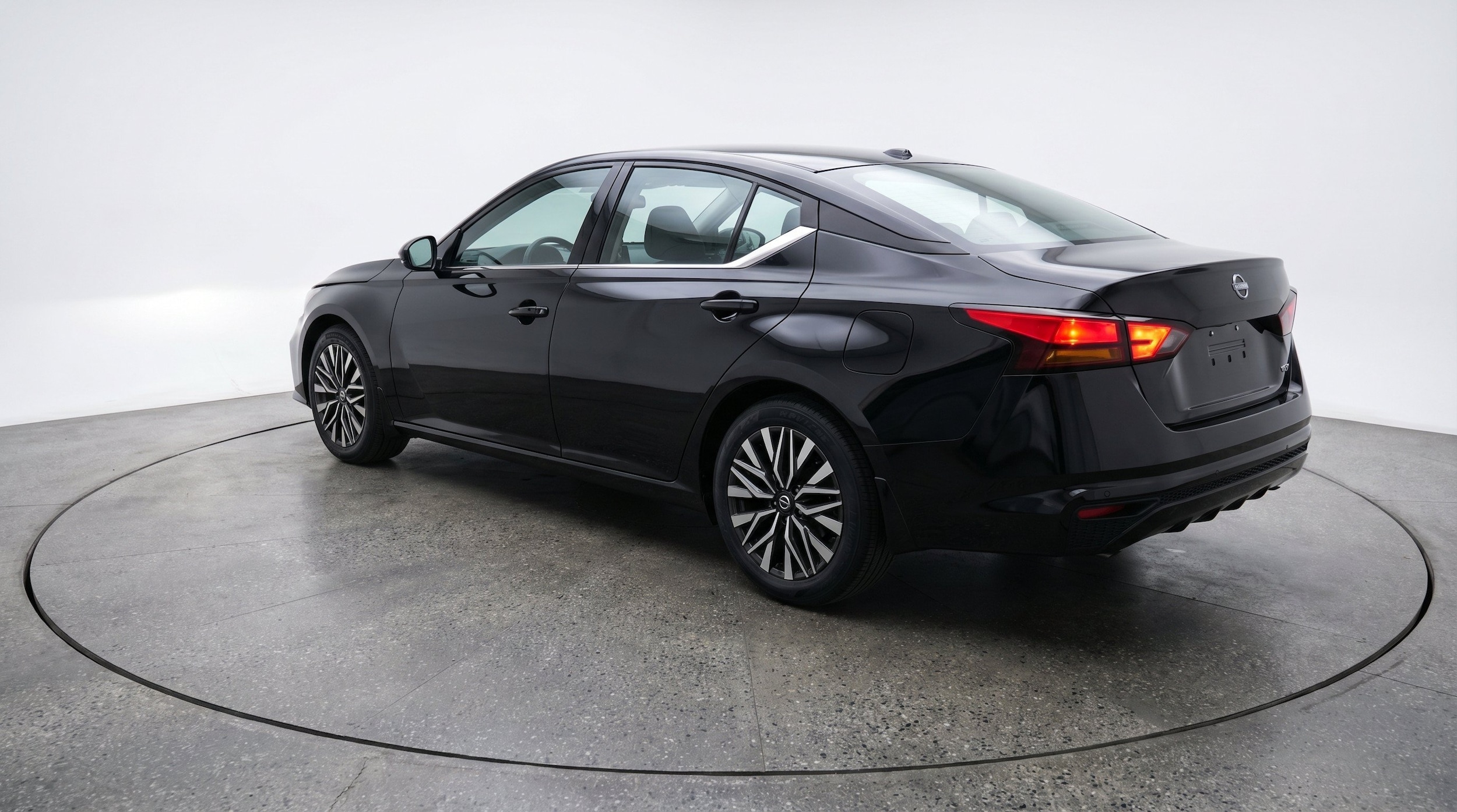 Thumbnail: 2026 Nissan Altima - 6